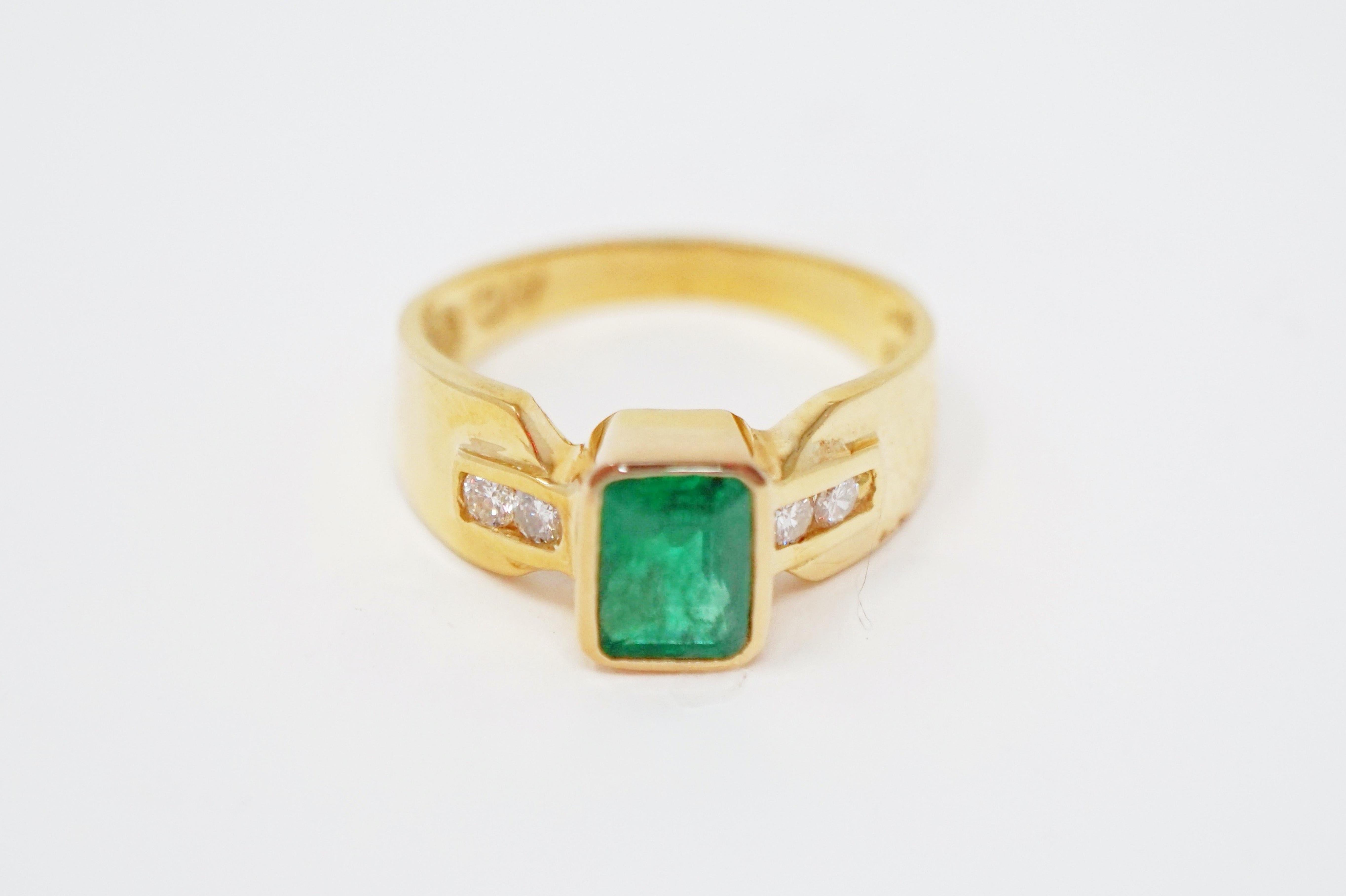 14 Karat Yellow Gold Emerald-Cut Emerald Ring with Diamonds In Excellent Condition In McKinney, TX