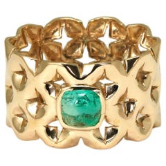 14 Karat Yellow Gold Emerald Ring