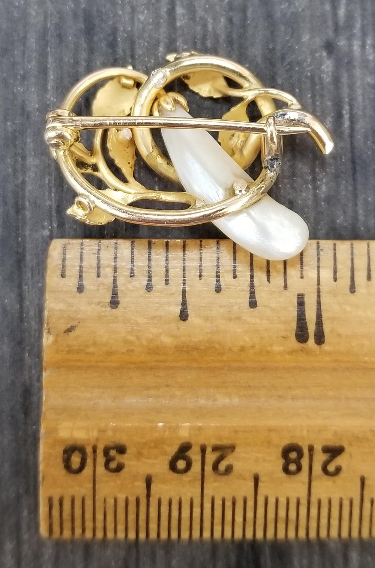 Women's or Men's 14 Karat Yellow Gold Enamel Pearl and Diamond Pin