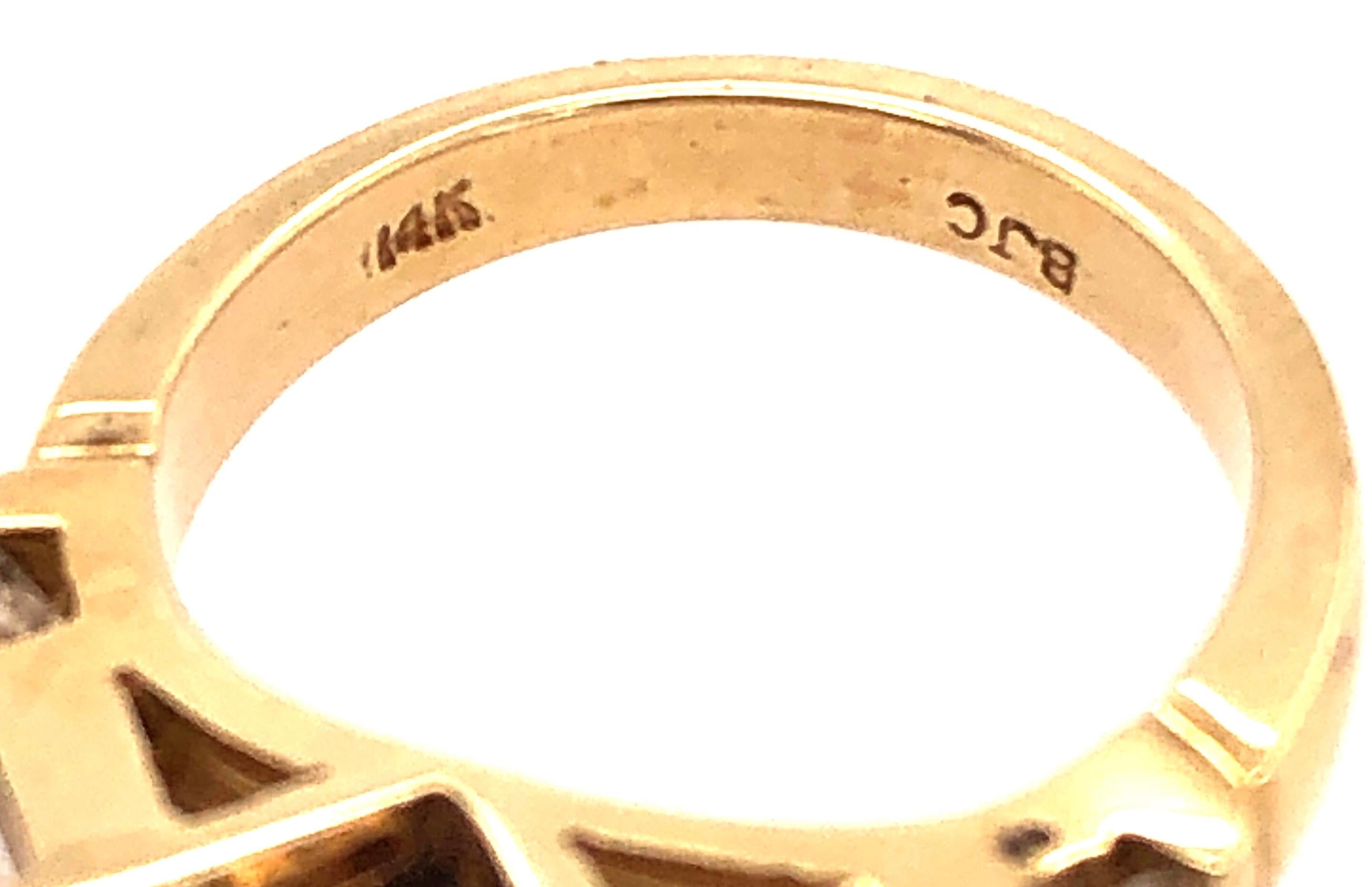 14 Karat Gelbgold Verlobungsring 1,50 Gesamt Diamantgewicht im Zustand „Gut“ im Angebot in Stamford, CT