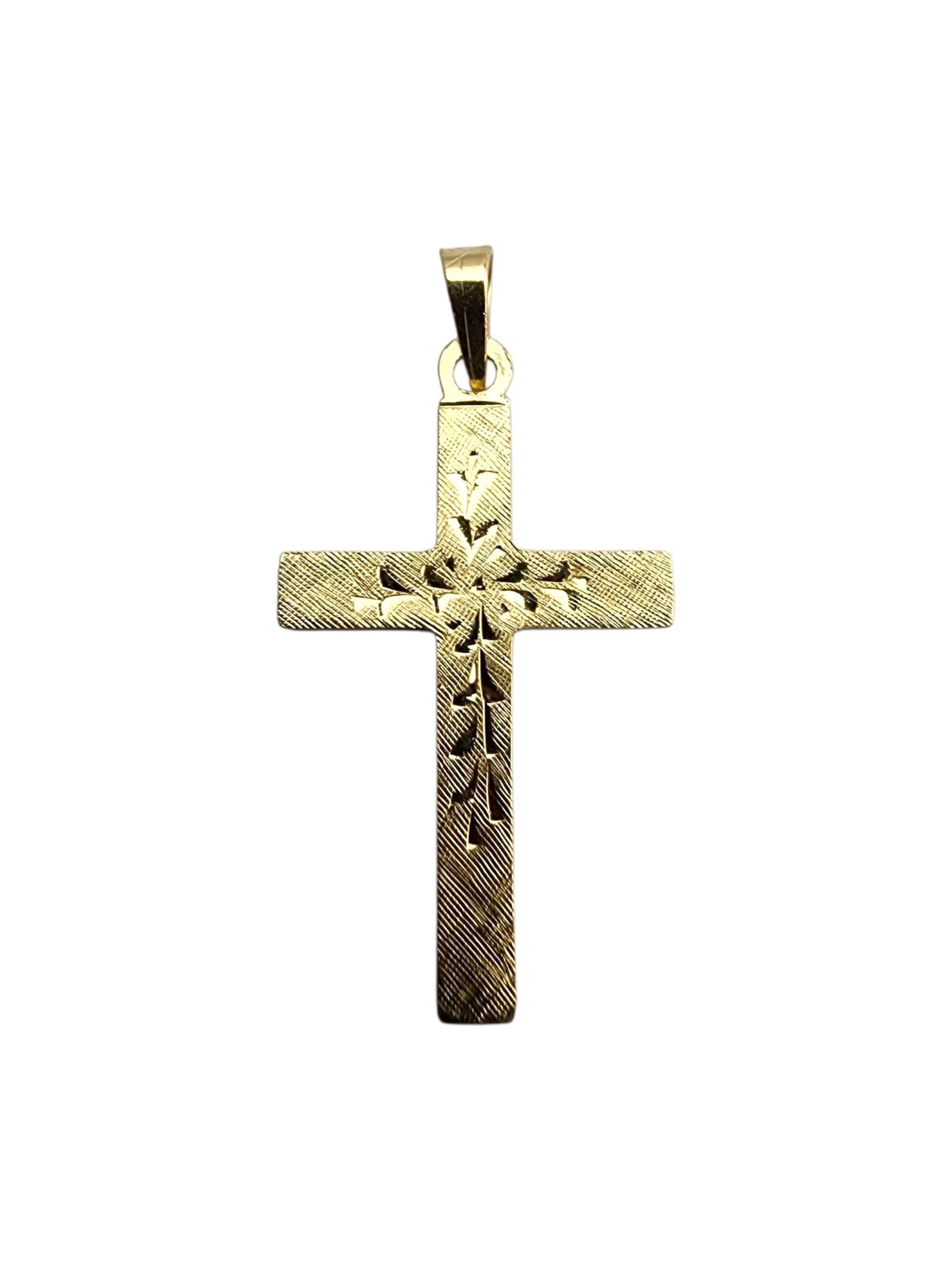 Pendentif croix en or jaune 14 carats #23497