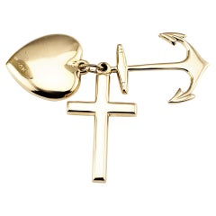 Charm-Anhänger aus 18 Karat Gelbgold mit Glaube, Hoffnung und Charity