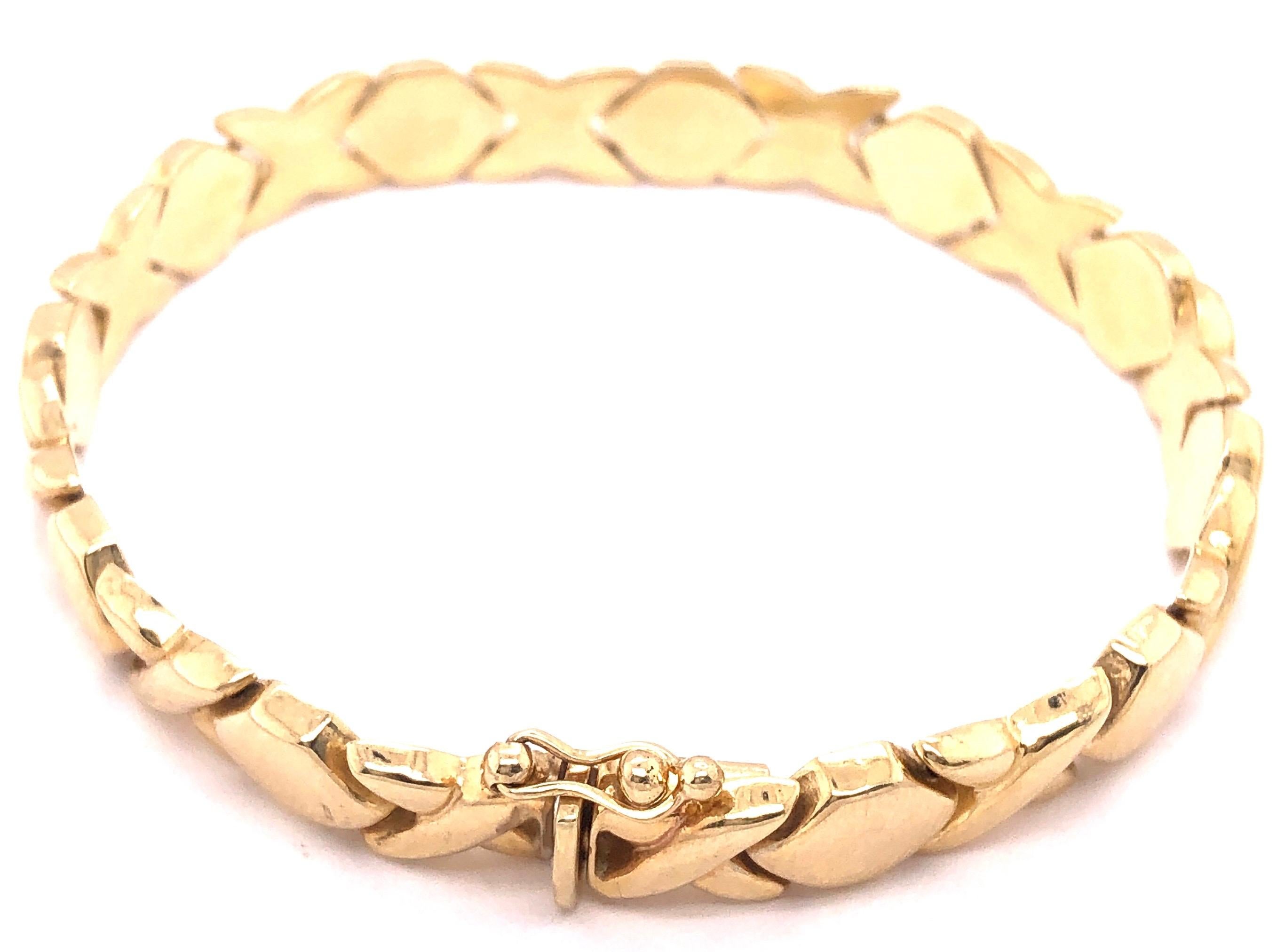 14 Karat Yellow Gold Fancy Link Bracelet For Sale 3