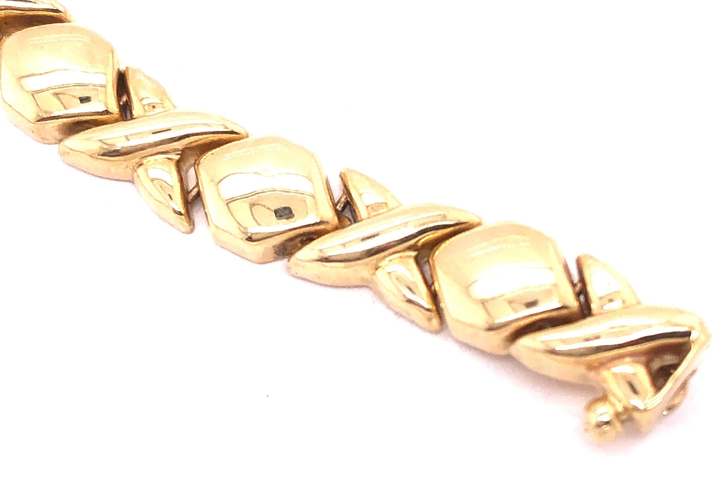 14 Karat Yellow Gold Fancy Link Bracelet For Sale 4