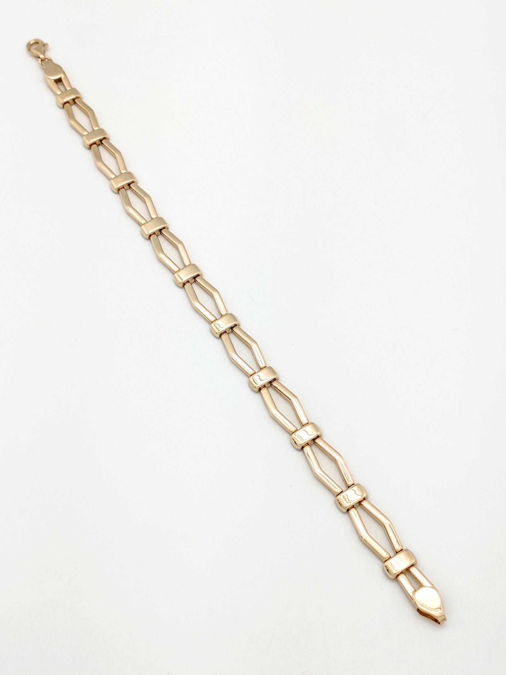 14 Karat Yellow Gold Fancy Link Bracelet 1