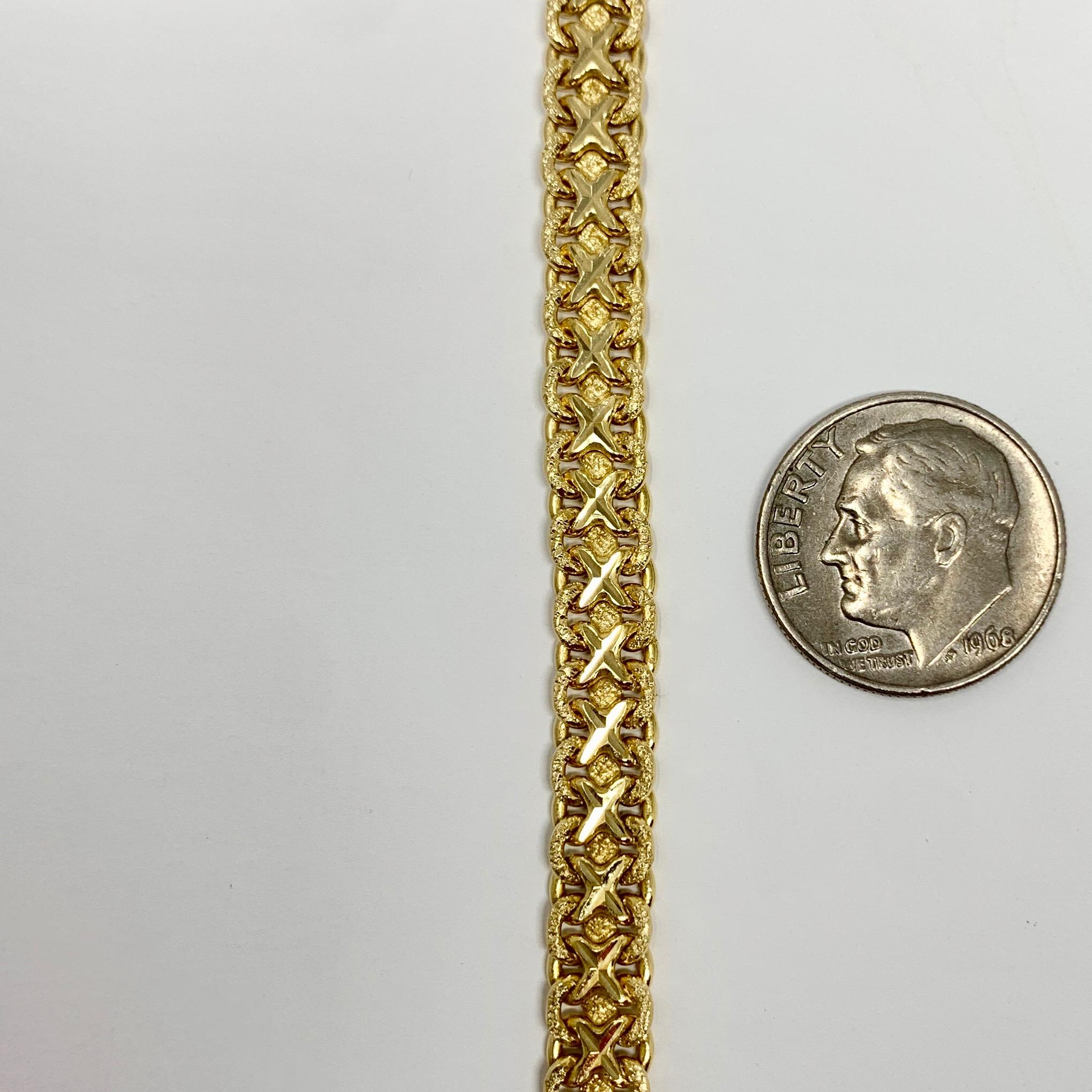 14 Karat Yellow Gold Fancy X Link Bracelet In Good Condition In Guilford, CT
