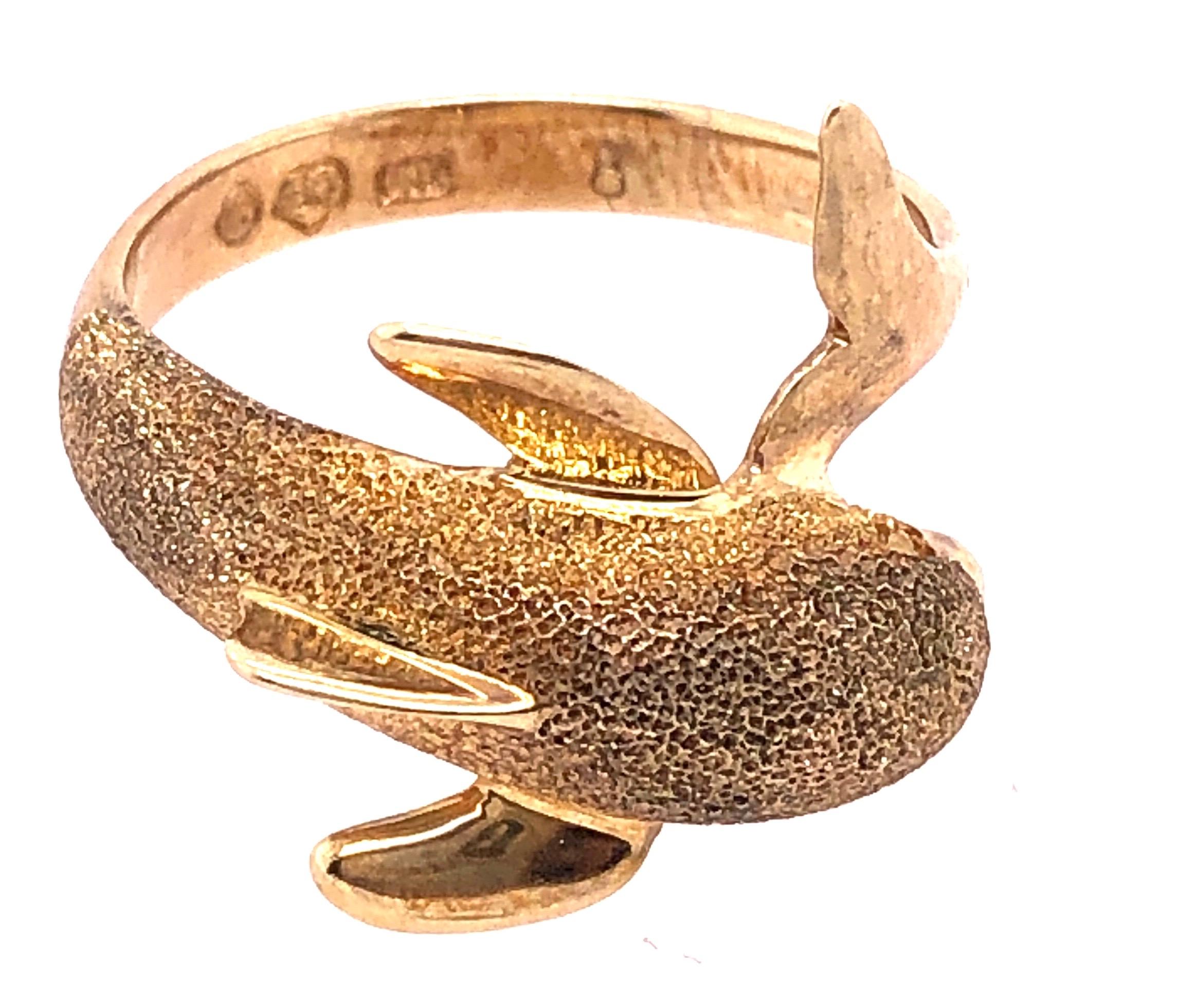 14 Karat Yellow Gold Fashion Dolphin Ring.
Size 8
5 grams total weight.