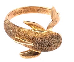 14 Karat Yellow Gold Fashion Dolphin Ring