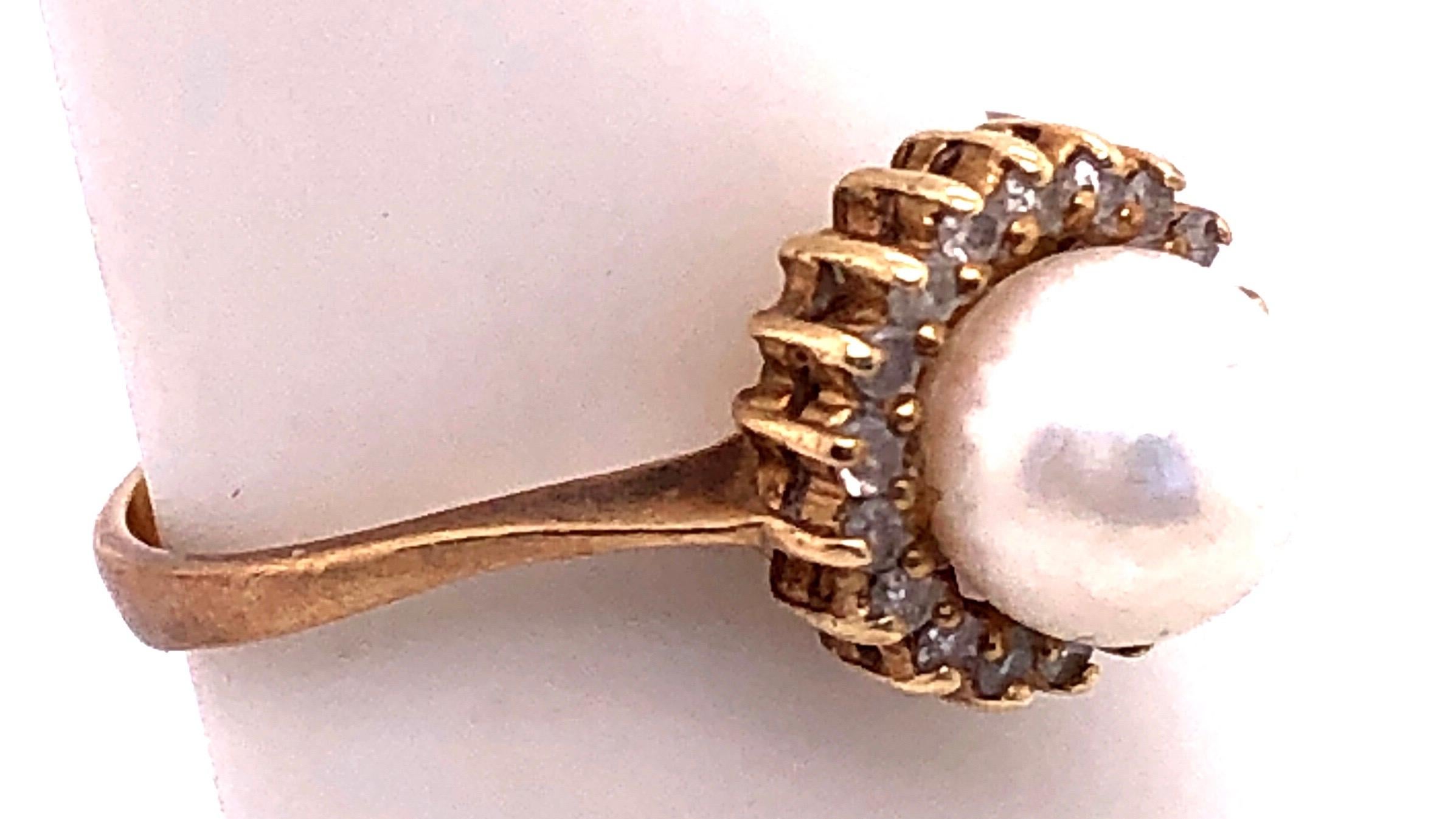 Round Cut 14 Karat Yellow Gold Fashion Pearl Ring with Diamonds For Sale