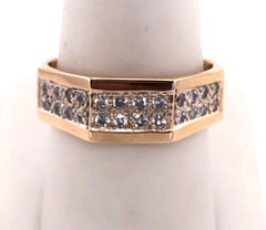 14 Karat Yellow Gold Fashion Ring with Diamonds