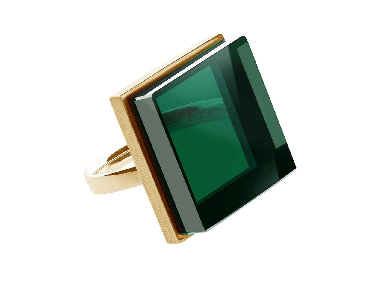 Achtzehn Karat Gelbgold Zeitgenössischer Mode-Ring mit grünem Quarz (Art déco) im Angebot