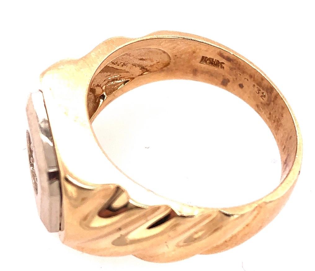 14 Karat Yellow Gold Fashion Ring with round Diamond For Sale 1