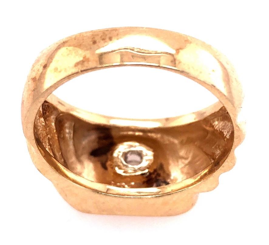 14 Karat Yellow Gold Fashion Ring with round Diamond For Sale 3