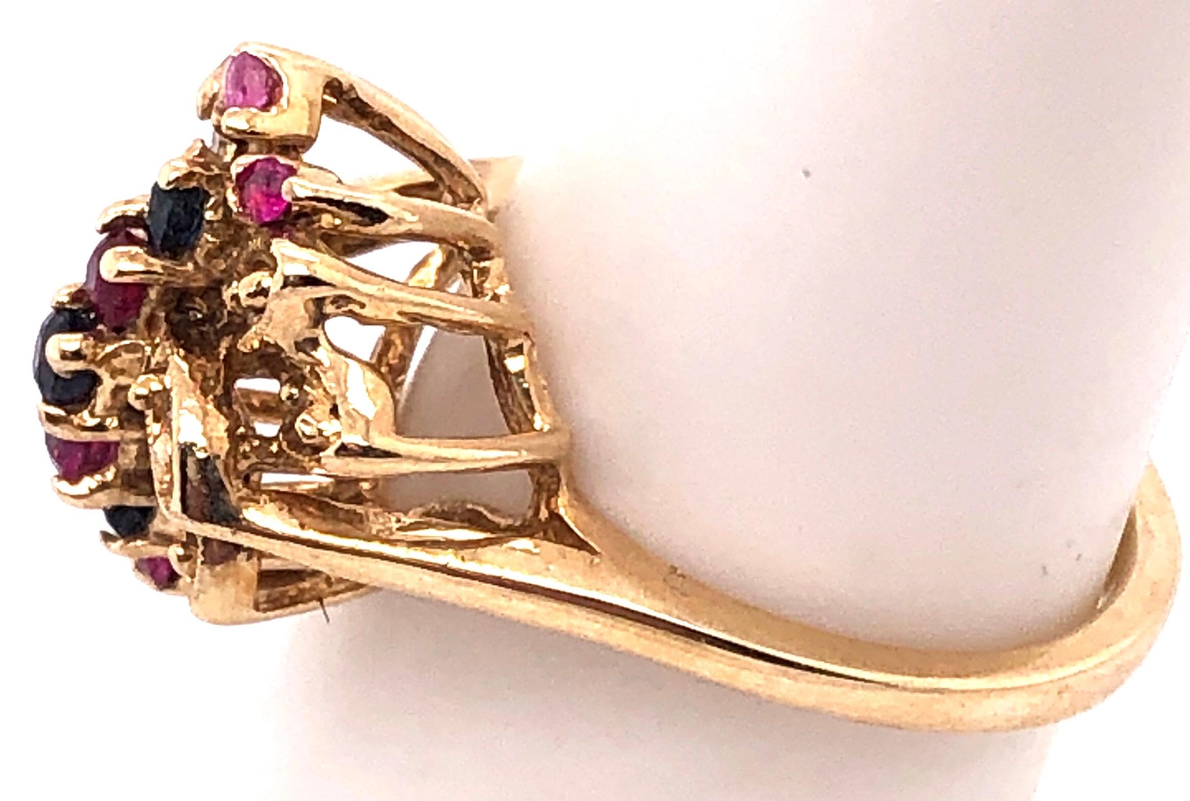 14 Karat Yellow Gold Fashion Ring with Sapphire Ruby and Diamond Cluster For Sale 2