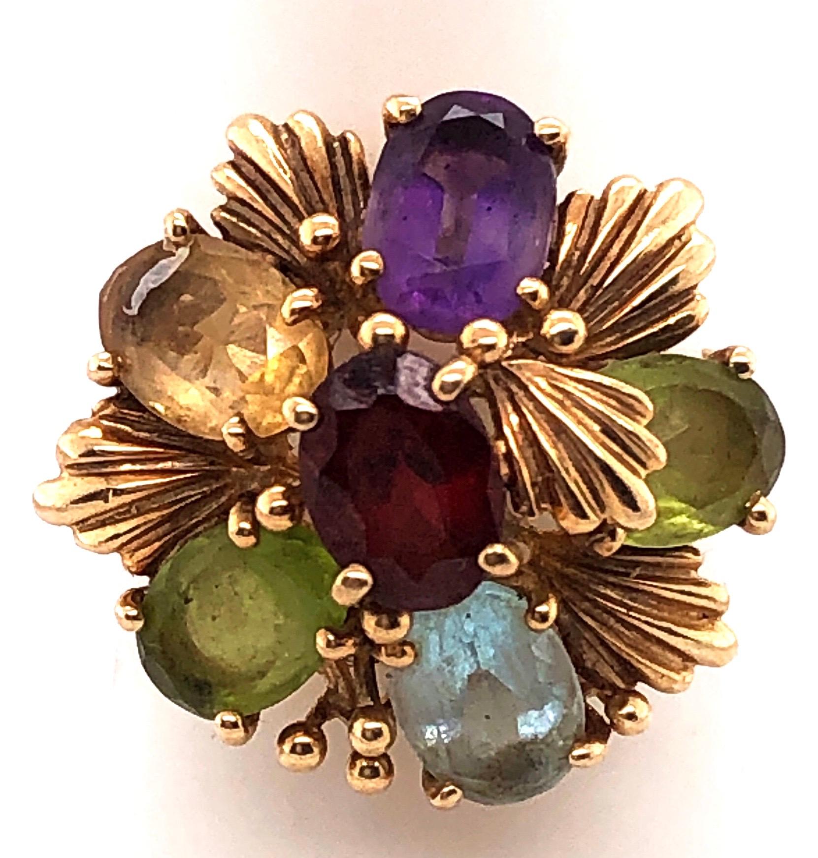 Modern 14 Karat Yellow Gold Fashion Ring with Semi Precious Stone Floral Cluster For Sale