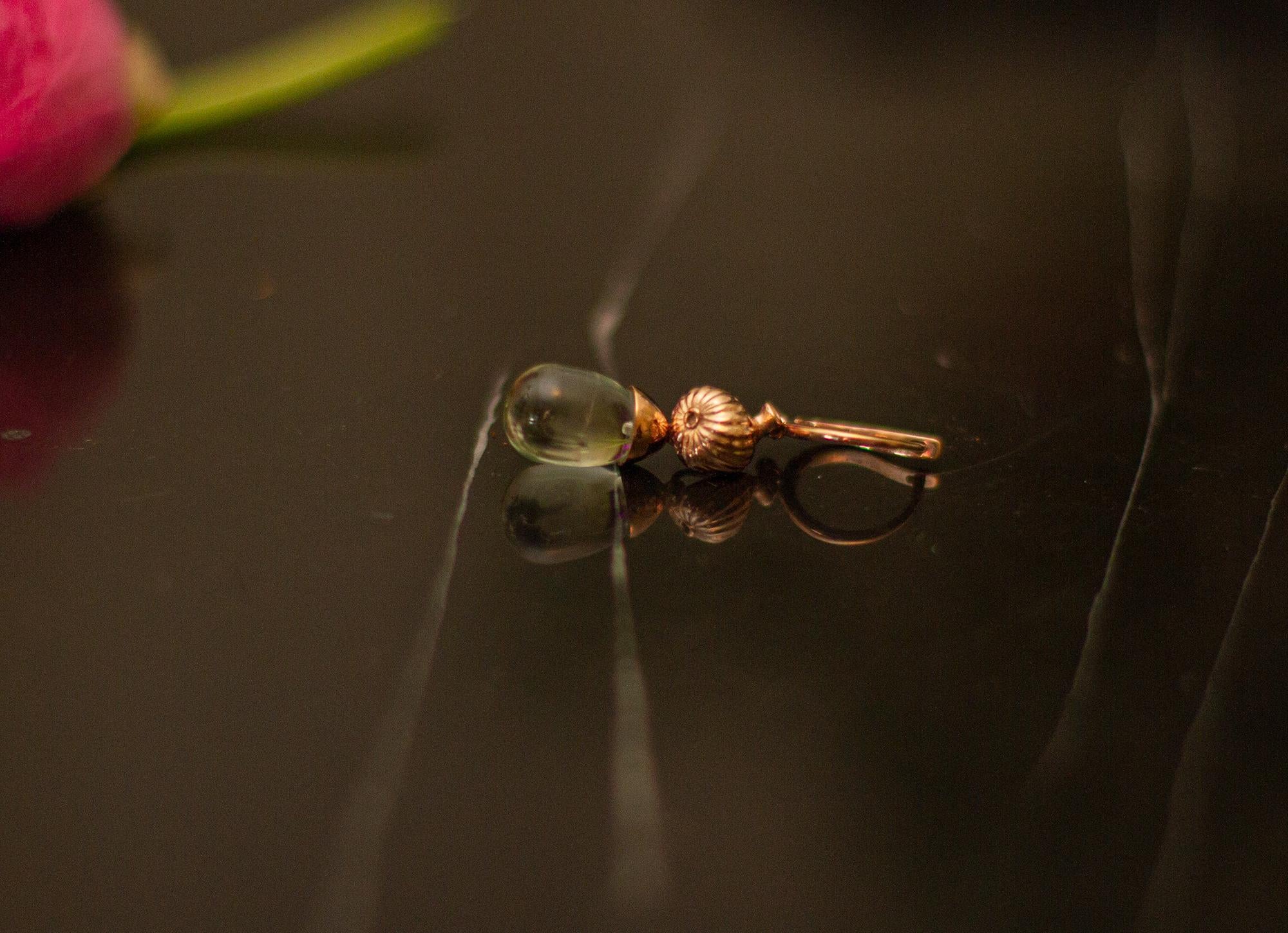 Yellow Gold Fig Necklace Pendant with Smoky Quartz by the Artist In New Condition For Sale In Berlin, DE