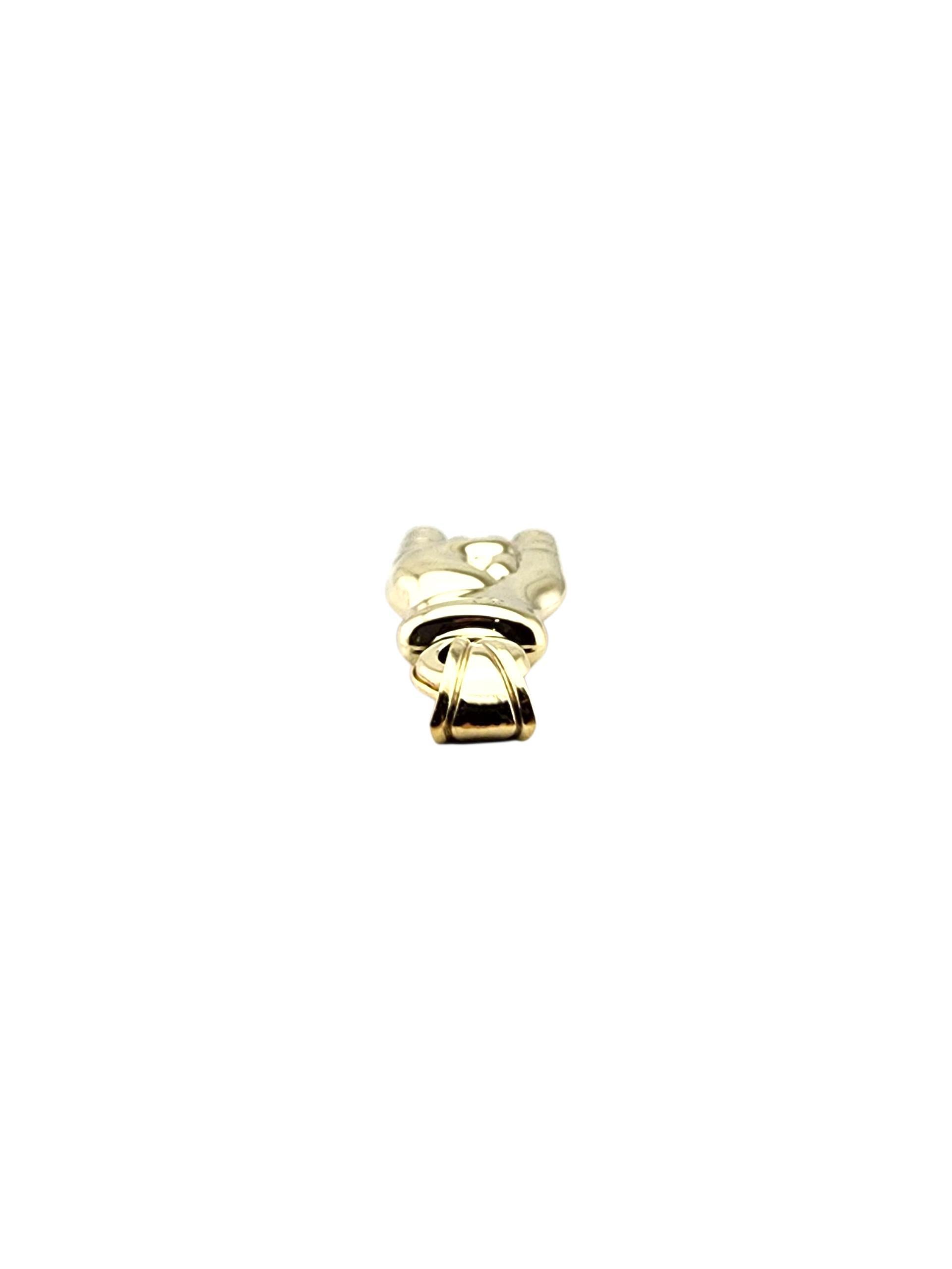 Pendentif en or jaune 14 carats Figa Good Luck Hand #23291 Pour femmes en vente