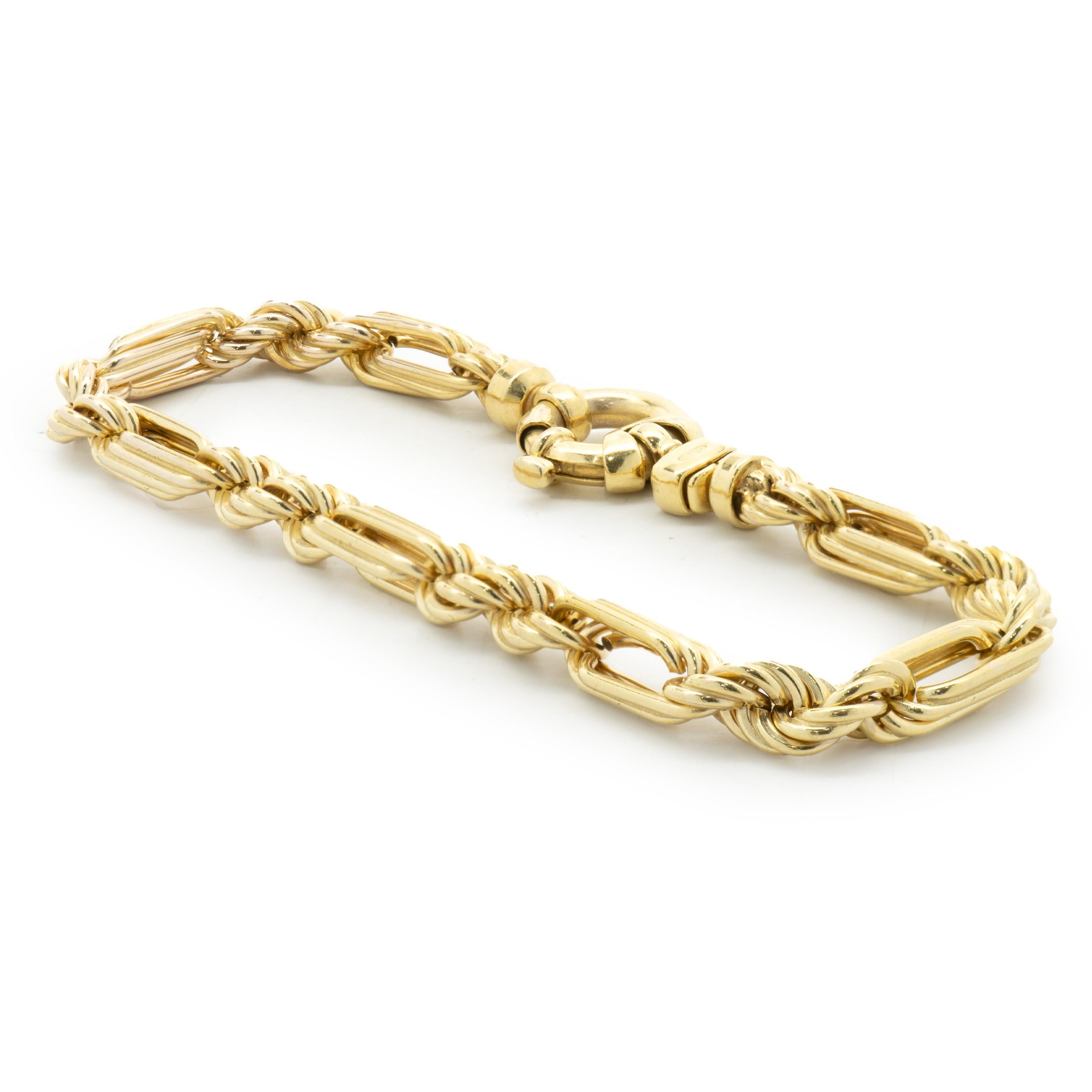 MATERIAL: 14K Gelbgold
Abmessungen: Das Armband passt an ein Handgelenk von bis zu 7.75 Zoll
Gewicht: 11,17 Gramm