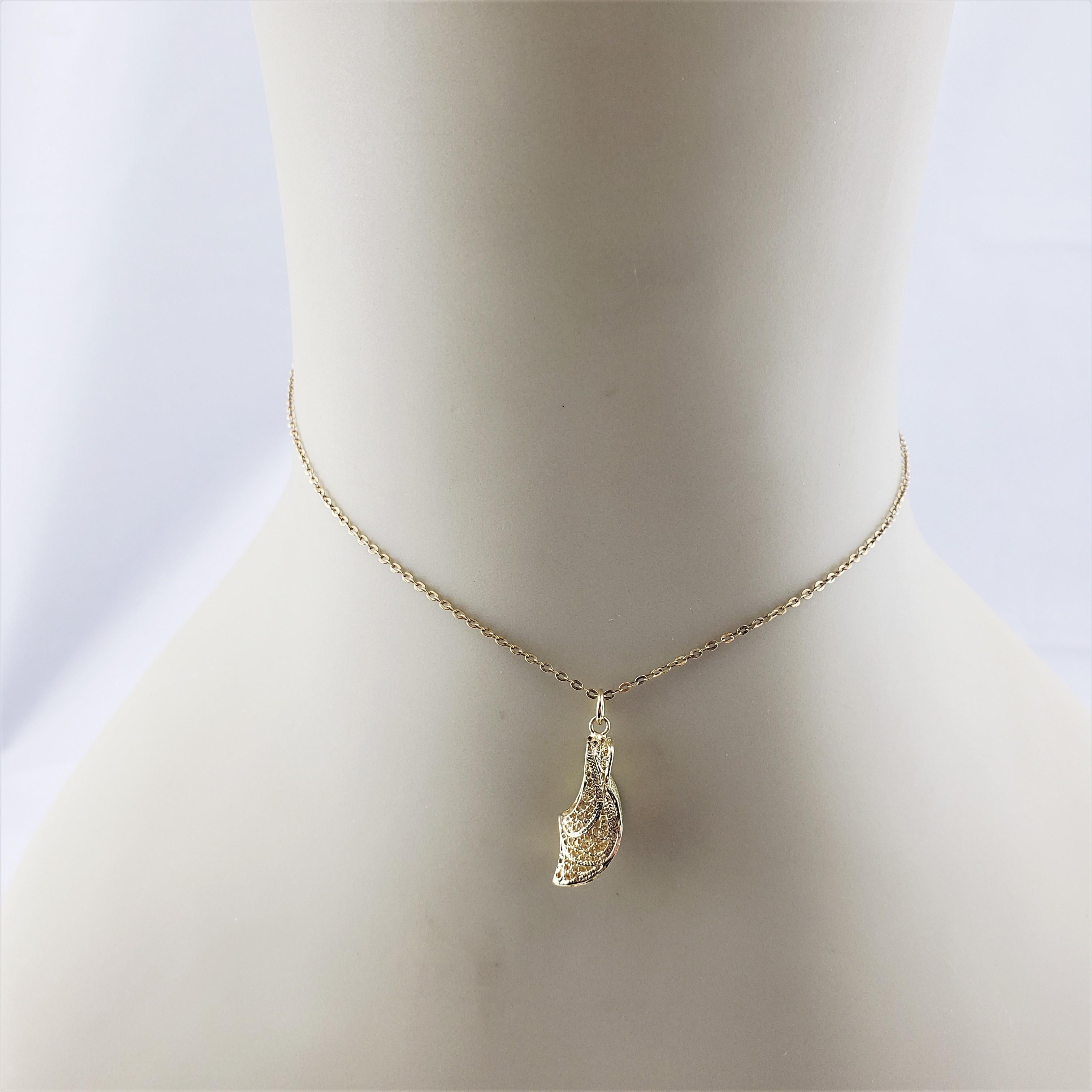 14 Karat Yellow Gold Filigree Dutch Shoe Charm 1