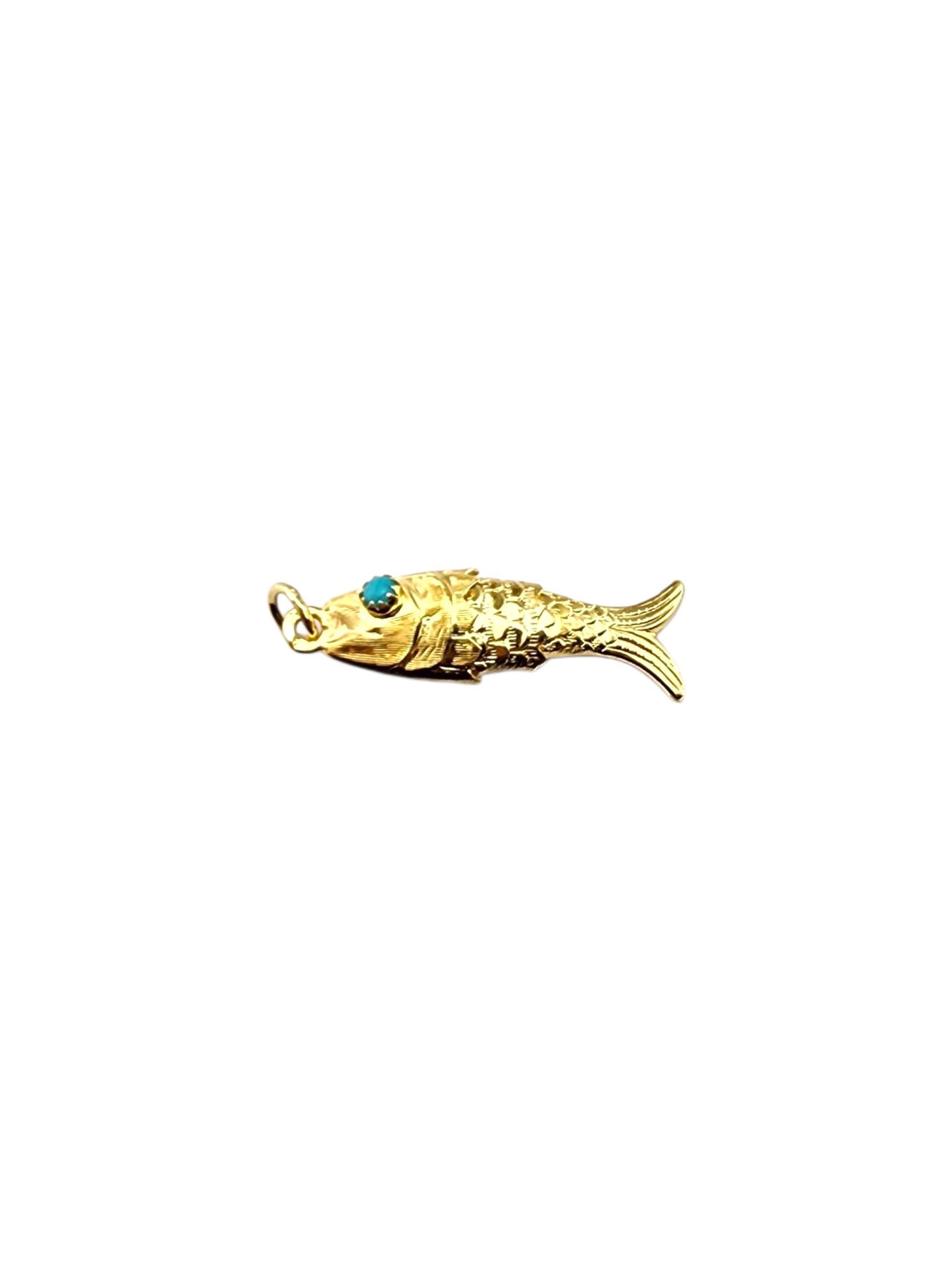 Ciondolo a forma di pesce in oro giallo 14 carati #23046 in vendita