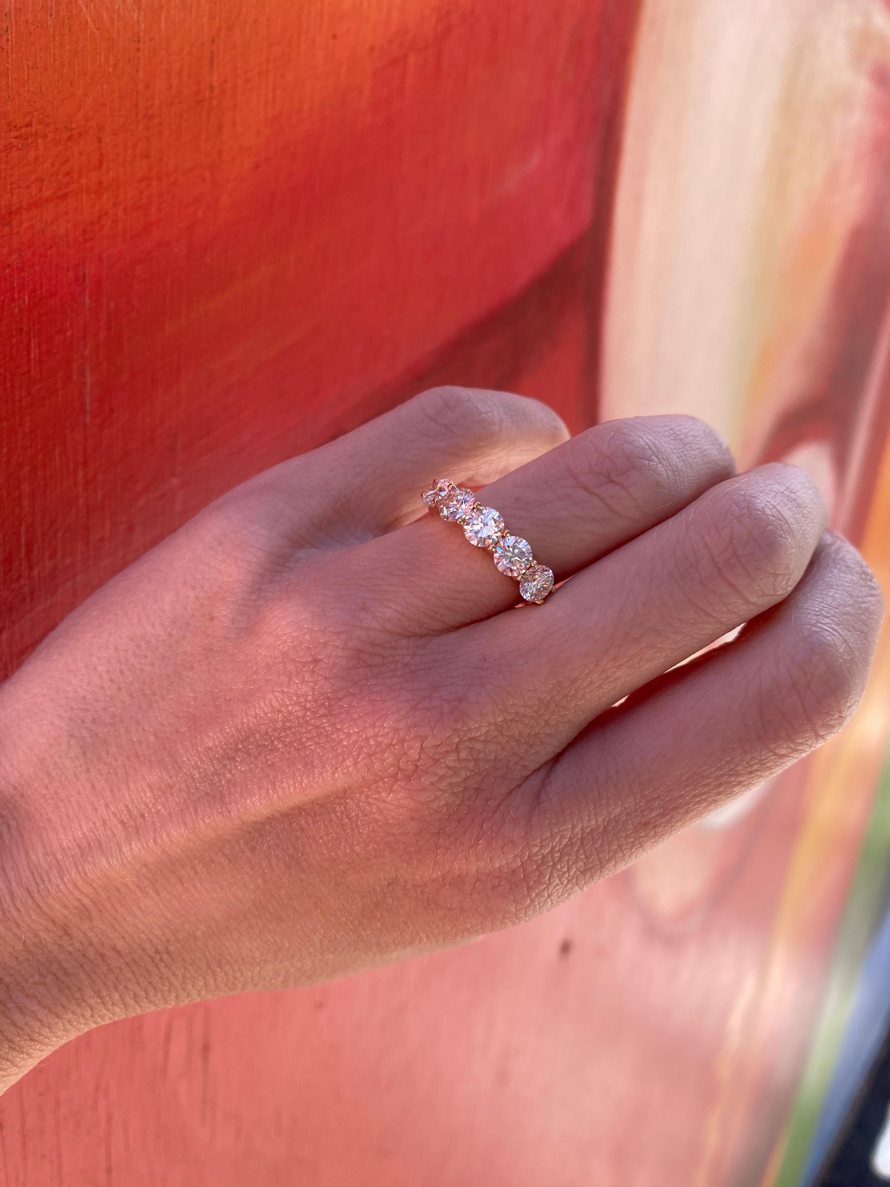 Bandeau en or jaune 14 carats à cinq pierres en diamant naturel en vente 7