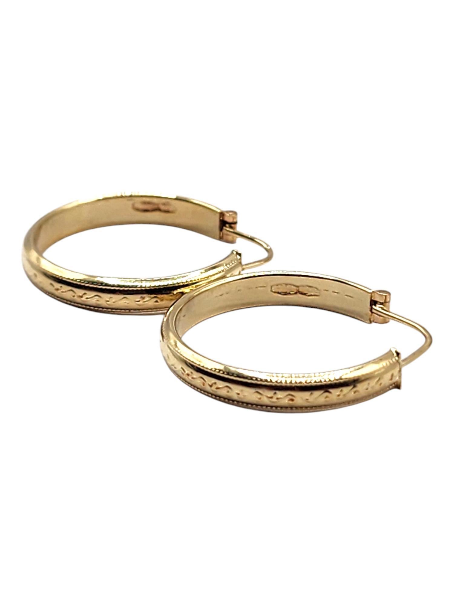 14 Karat Yellow Gold Flat Circle Hoop Earrings #20482 In Good Condition For Sale In Washington Depot, CT