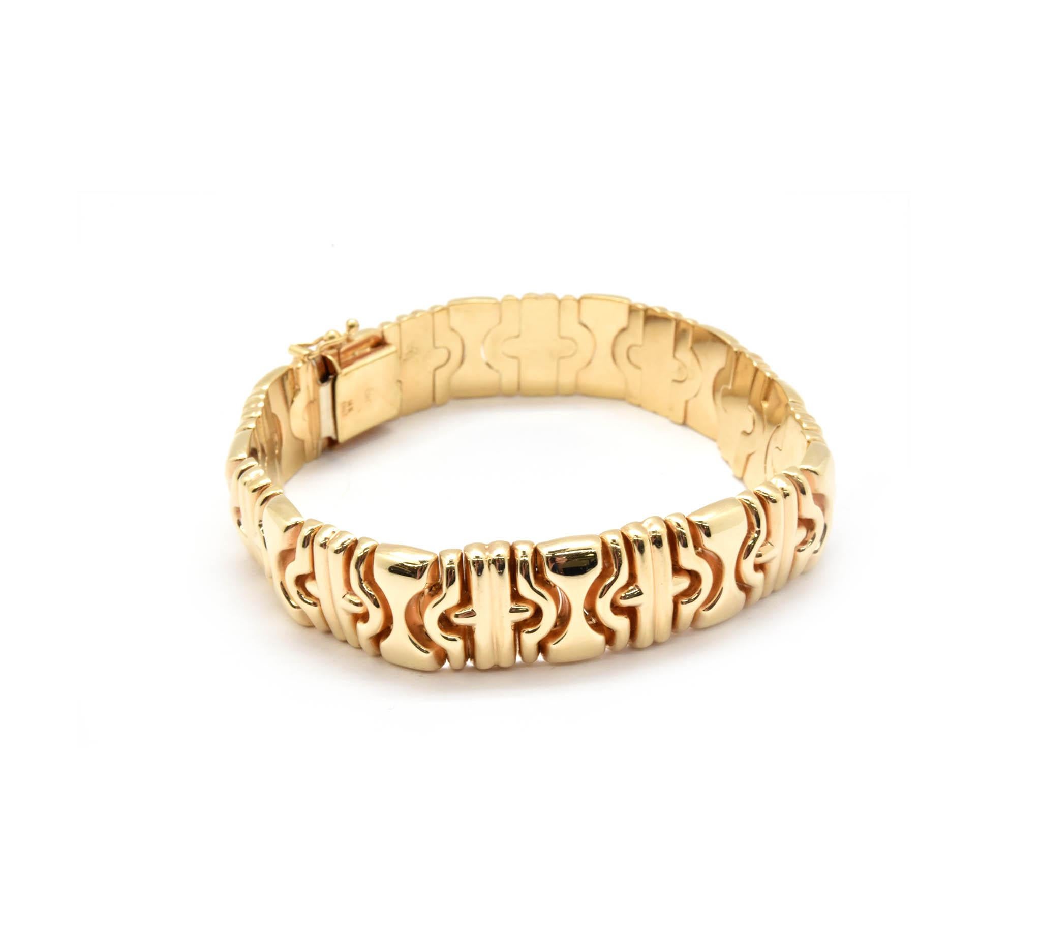 gold bracelet flat