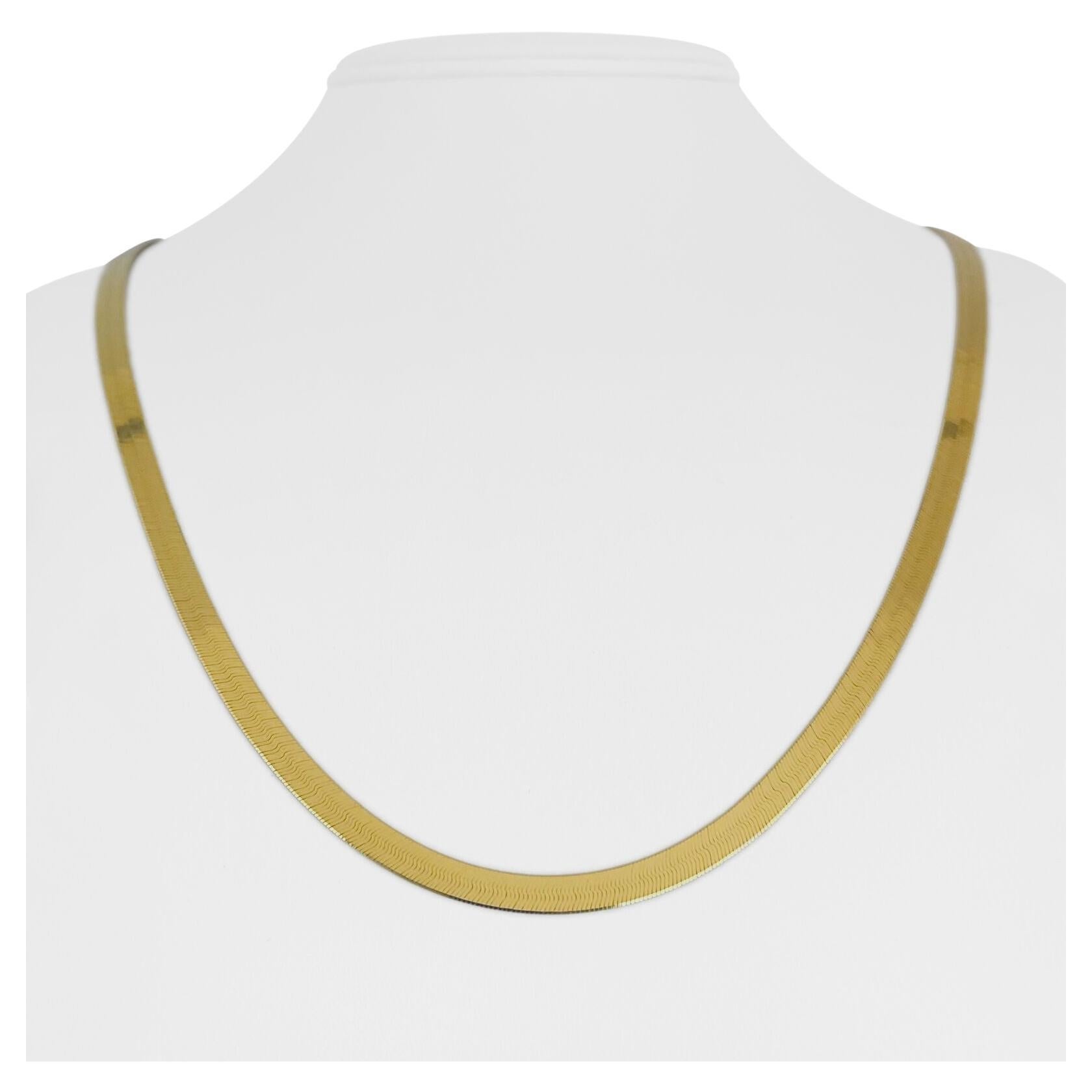 14 Karat Yellow Gold Solid Thin Herringbone Link Chain Necklace Italy 14 Karat Yellow Gold Solid Thin Herringbone Link Chain Necklace Italy