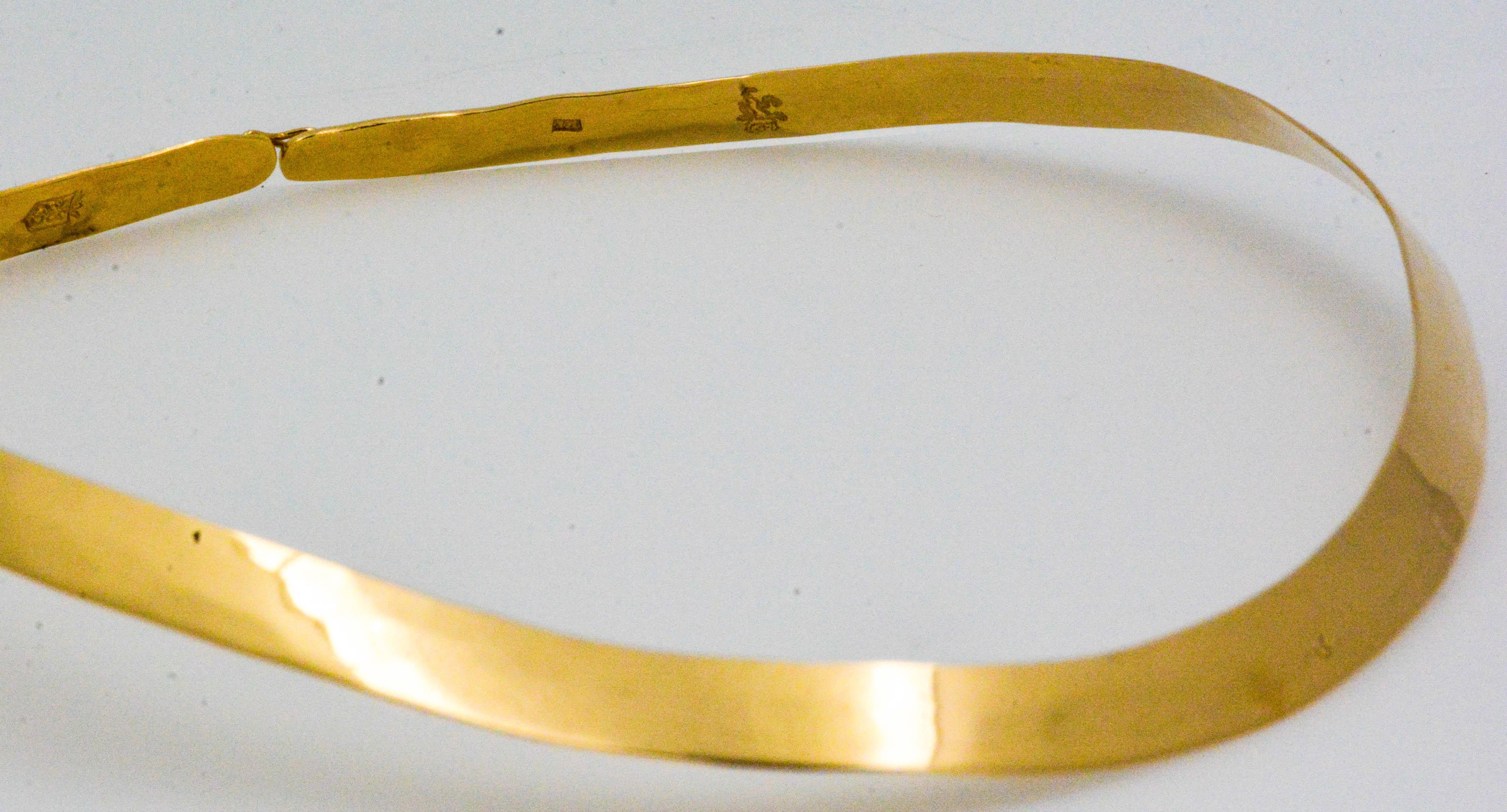 Modern 14 Karat Yellow Gold Flat Wire Collar Necklace