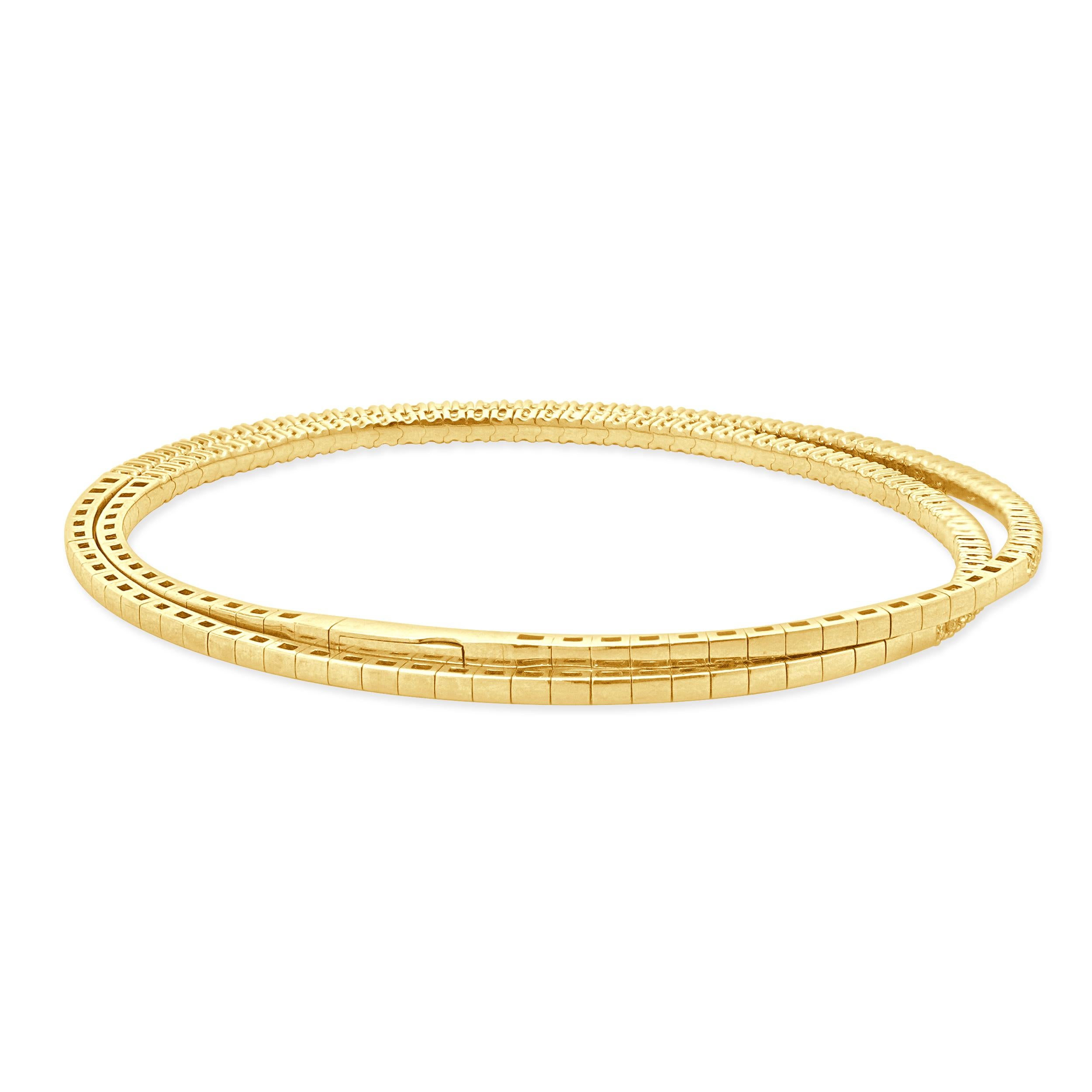 Taille ronde Bracelet souple en or jaune 14 carats avec diamants en vente