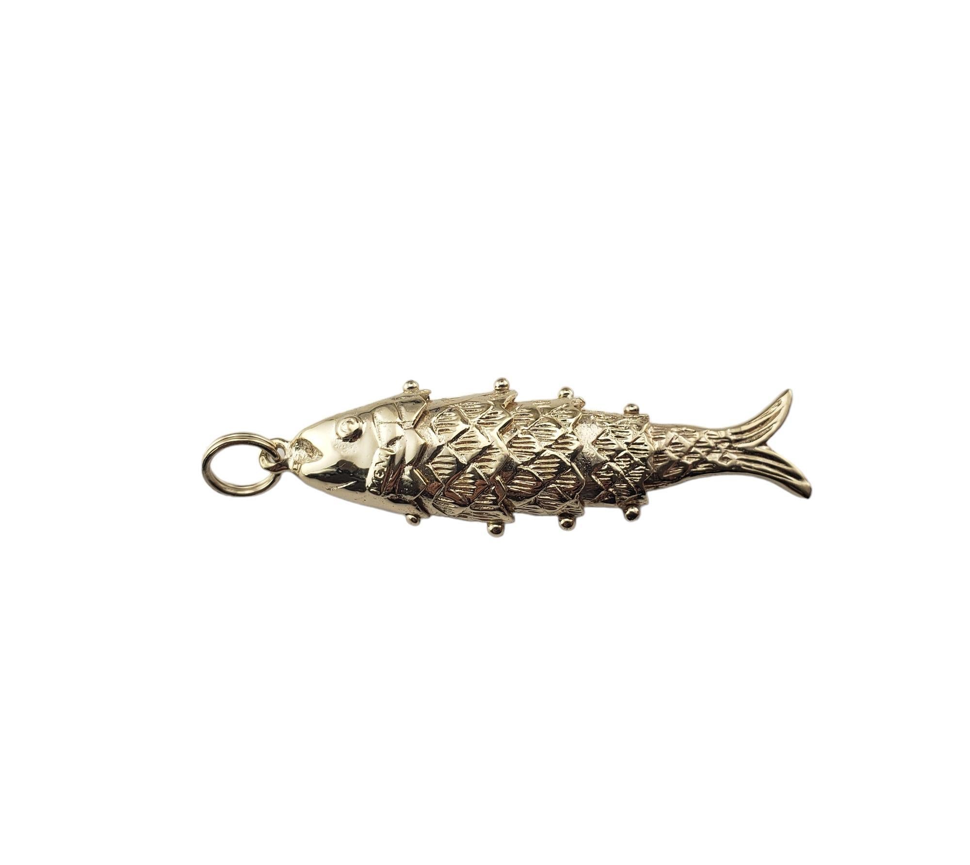 flexible gold fish pendant