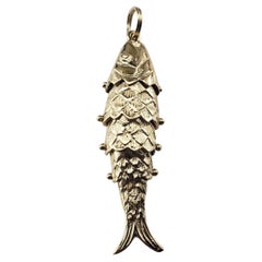 14 Karat Yellow Gold Flexible Fish Pendant #15513