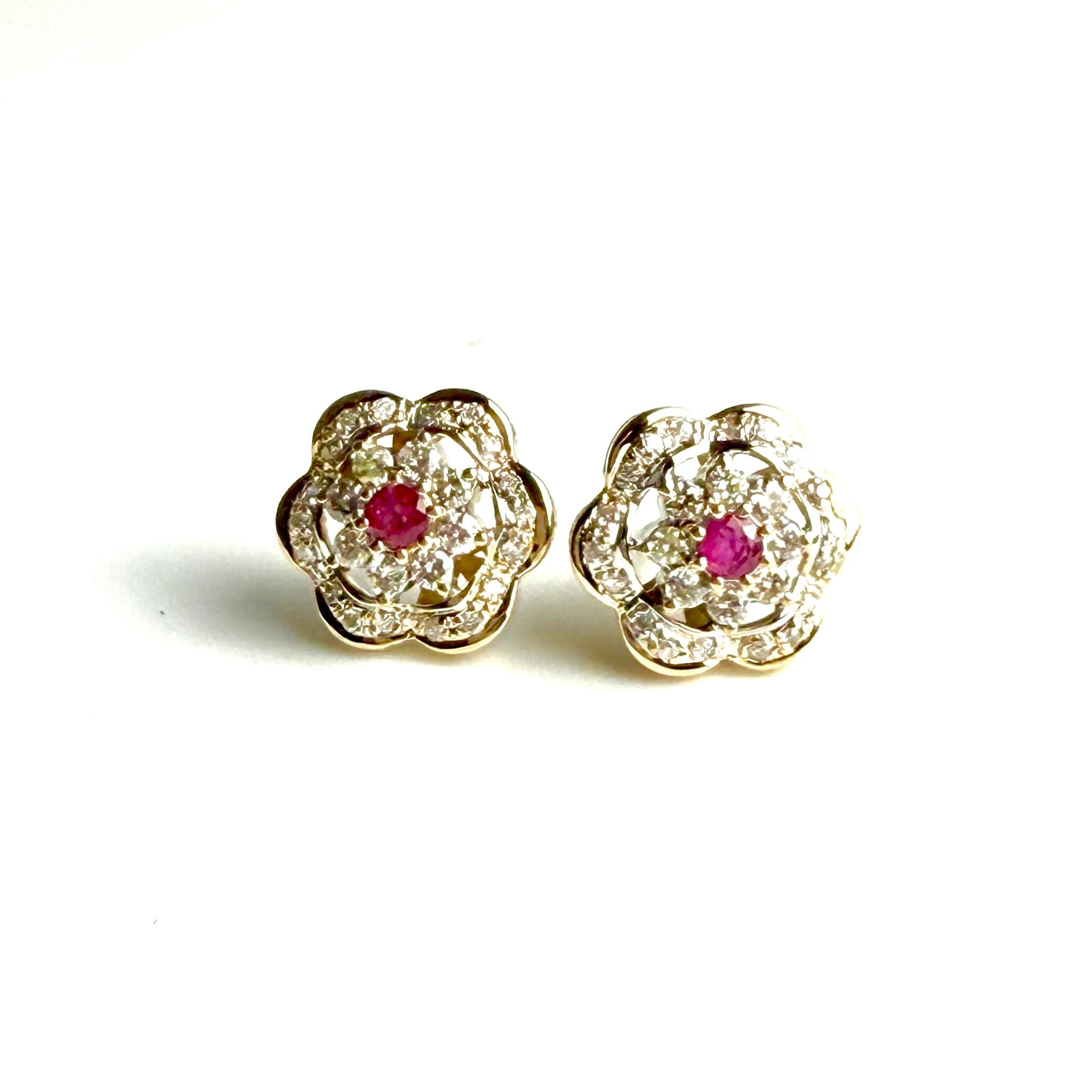 14 Karat Yellow Gold Floral Ruby and Diamond Earrings In Good Condition For Sale In New York, NY