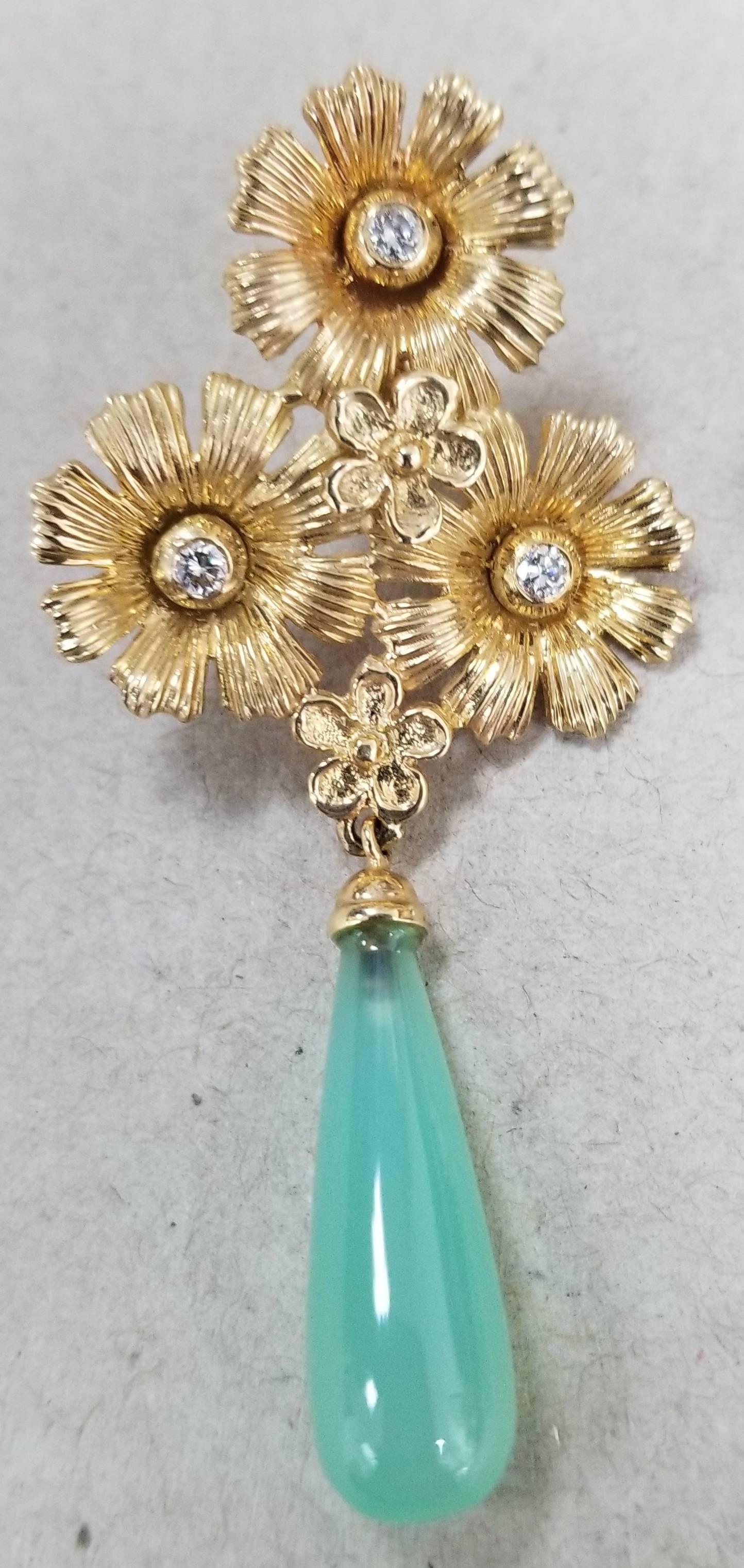 Round Cut 14 Karat Yellow Gold Flower Earrings with Diamonds and Chalcedony Drops