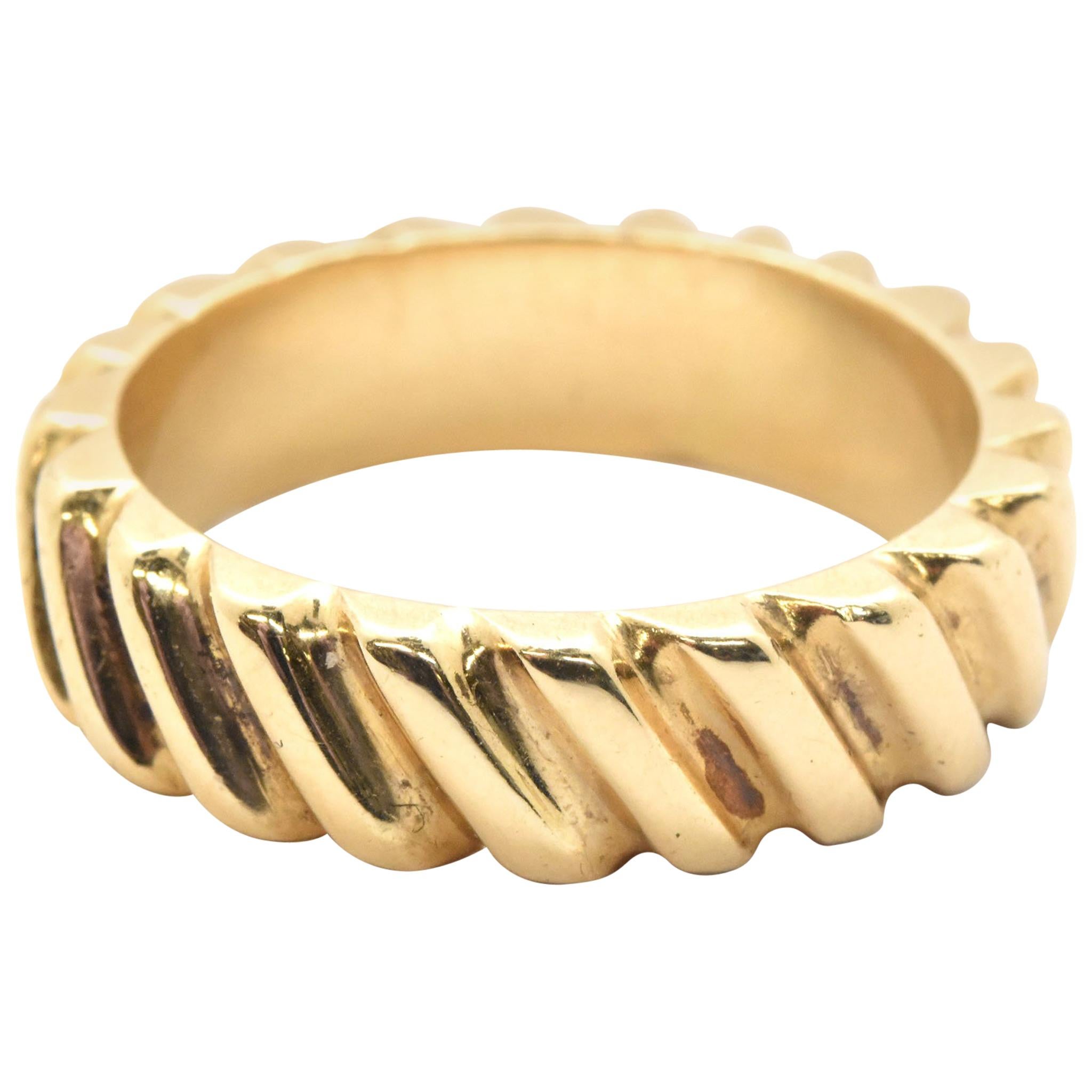 14 Karat Yellow Gold Fluted Wedding Band Ring