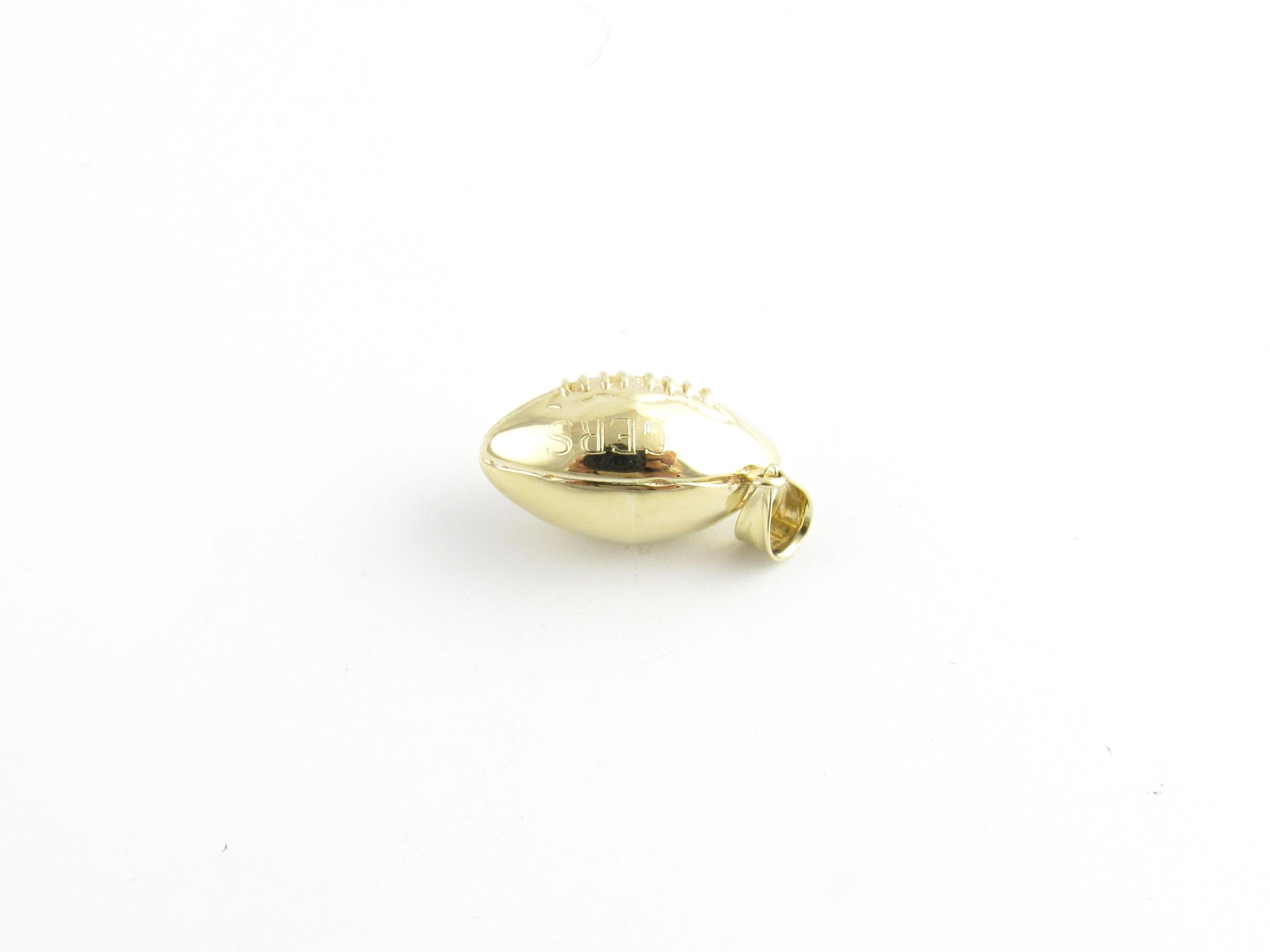 Vintage 14 Karat Yellow Gold Football Charm

Touchdown!

This lovely 3D charm features a miniature football meticulously detailed in 14K yellow gold.

Size: 21 mm x 25 mm (actual charm)

Weight: 3.4 dwt. / 5.3 gr.

Stamped: 14K

Hallmark: DZ

Very
