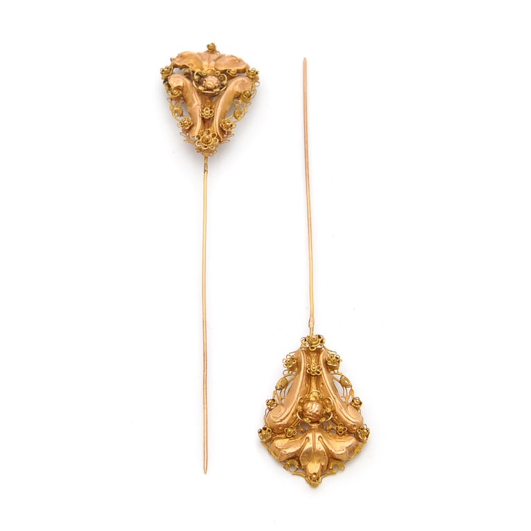 Victorian Filigree Cannetille 14K Gold Stick Pins In Good Condition For Sale In Rotterdam, NL