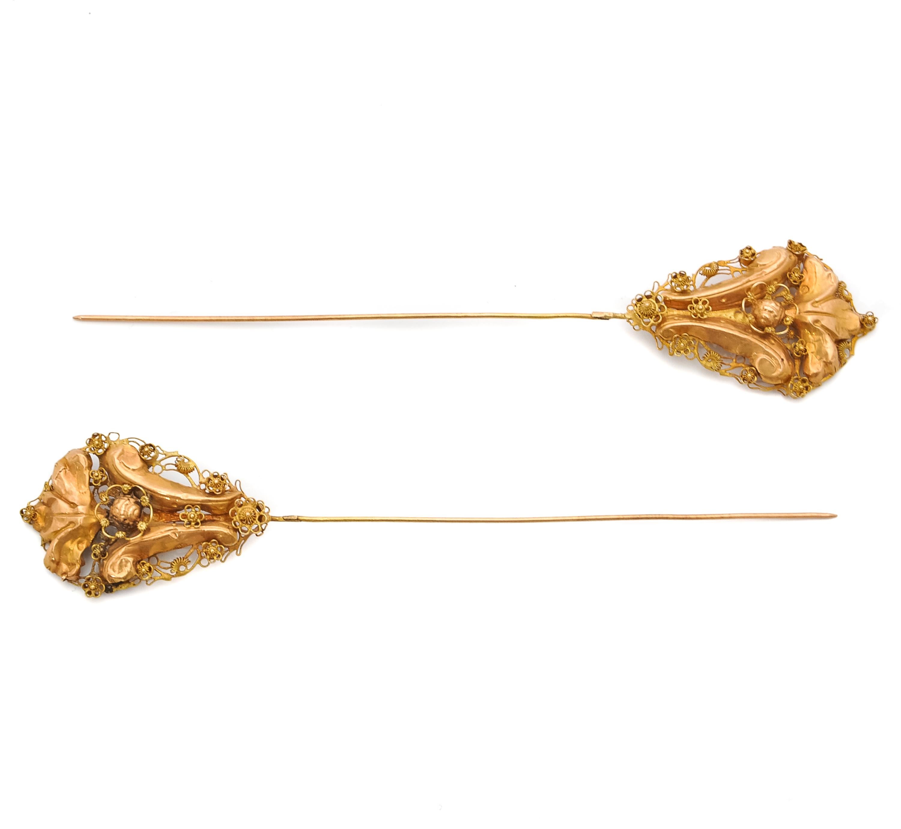Women's Antique 14K Gold Filigree Cannetille Needles, Netherlands For Sale
