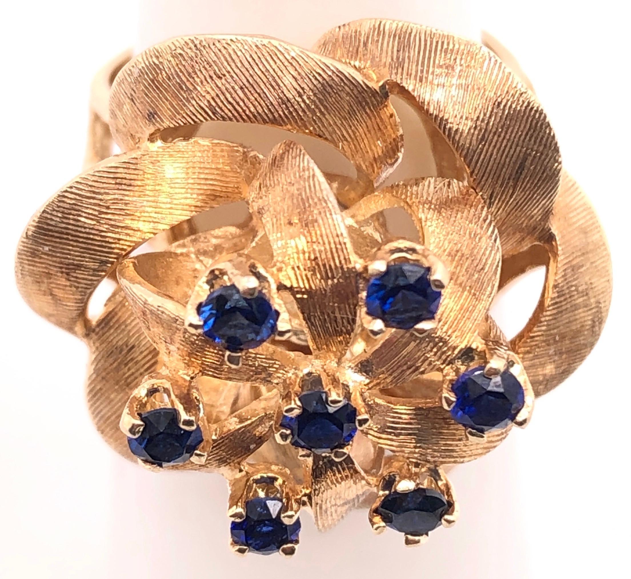 14 Karat Yellow Gold Freeform Ring with Round Sapphires 2