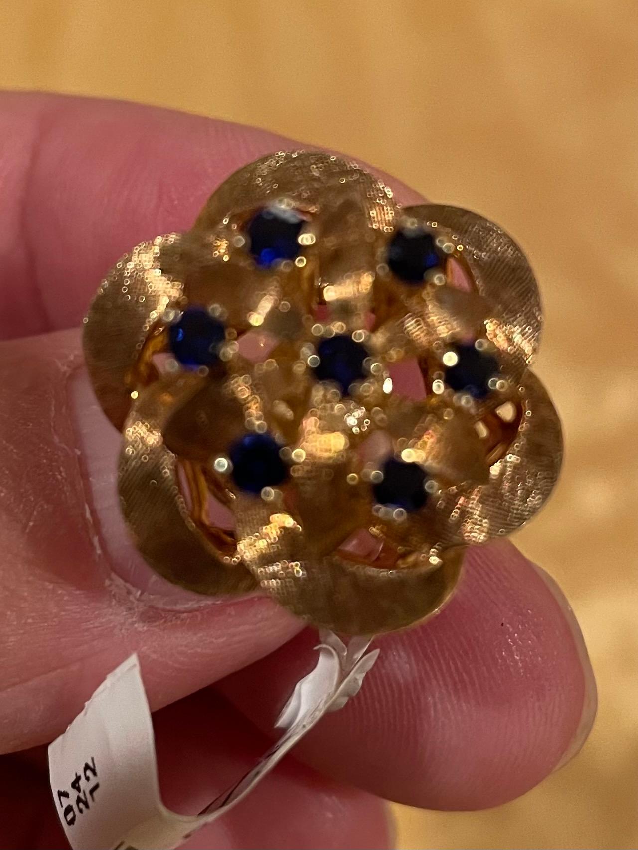 14 Karat Yellow Gold Freeform Ring with Round Sapphires 5