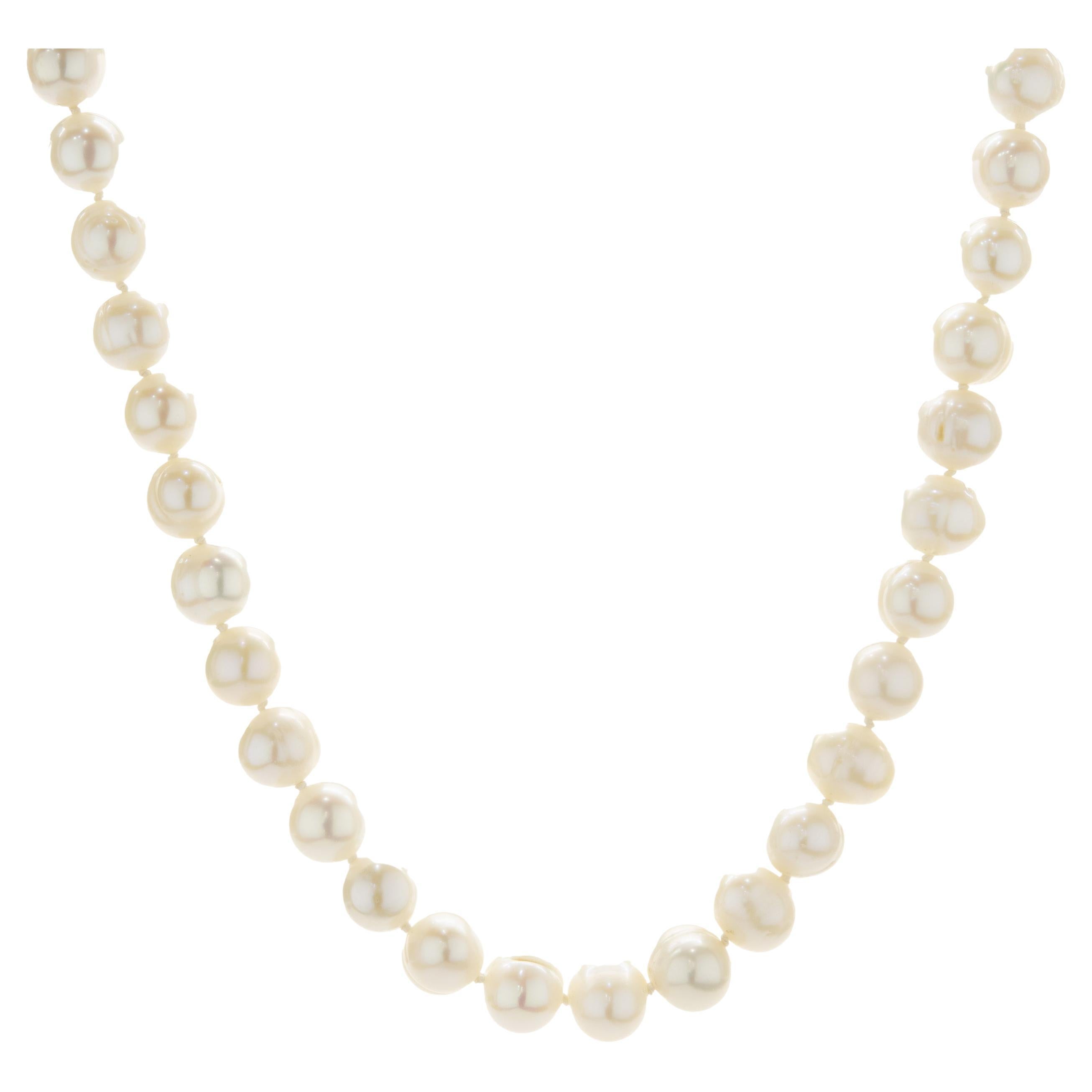14 Karat Yellow Gold Freshwater Baroque Pearl Necklace For Sale