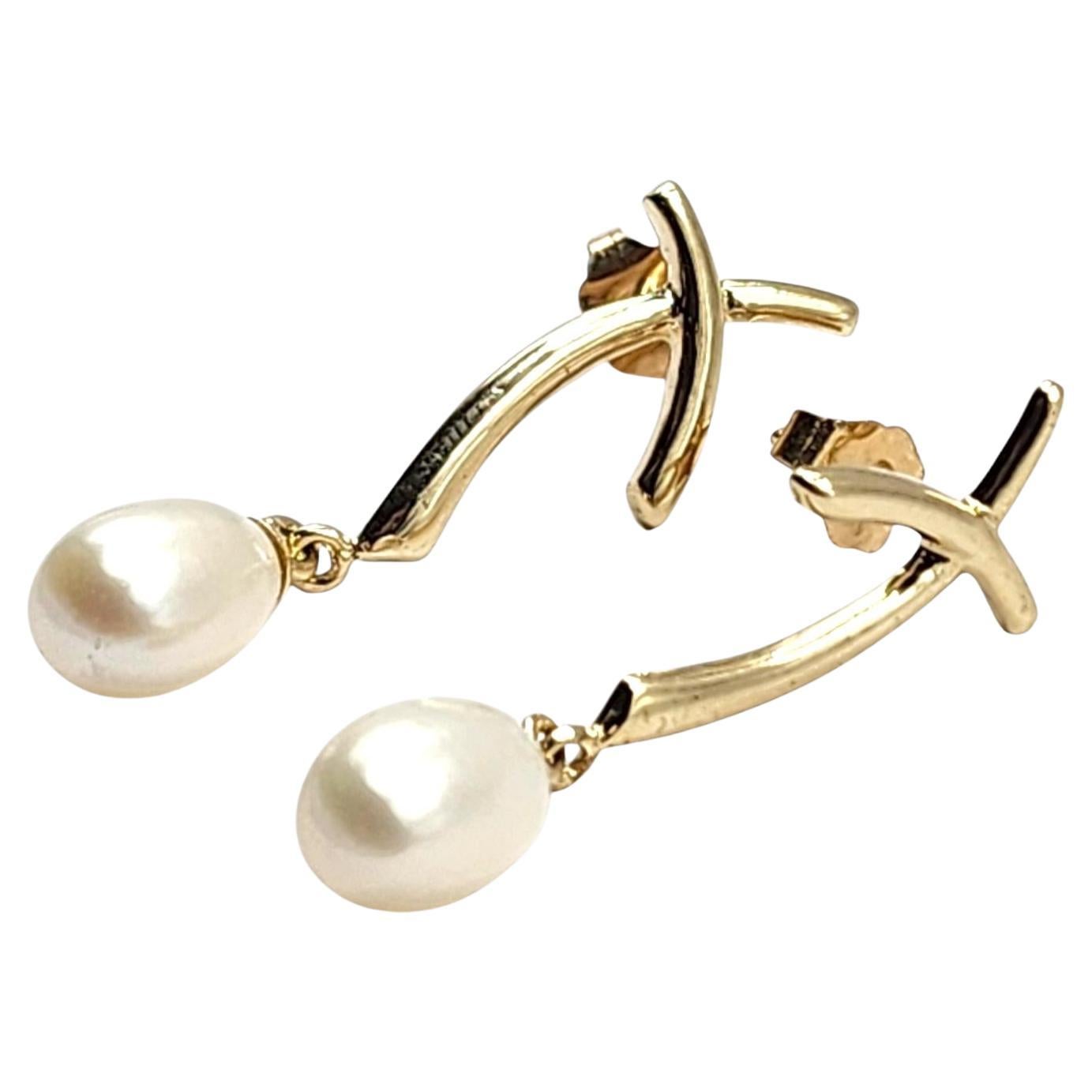 14 Karat Yellow Gold Freshwater Pearl Dangle X Earrings #20494