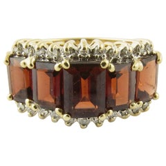 14 Karat Yellow Gold Garnet Ring