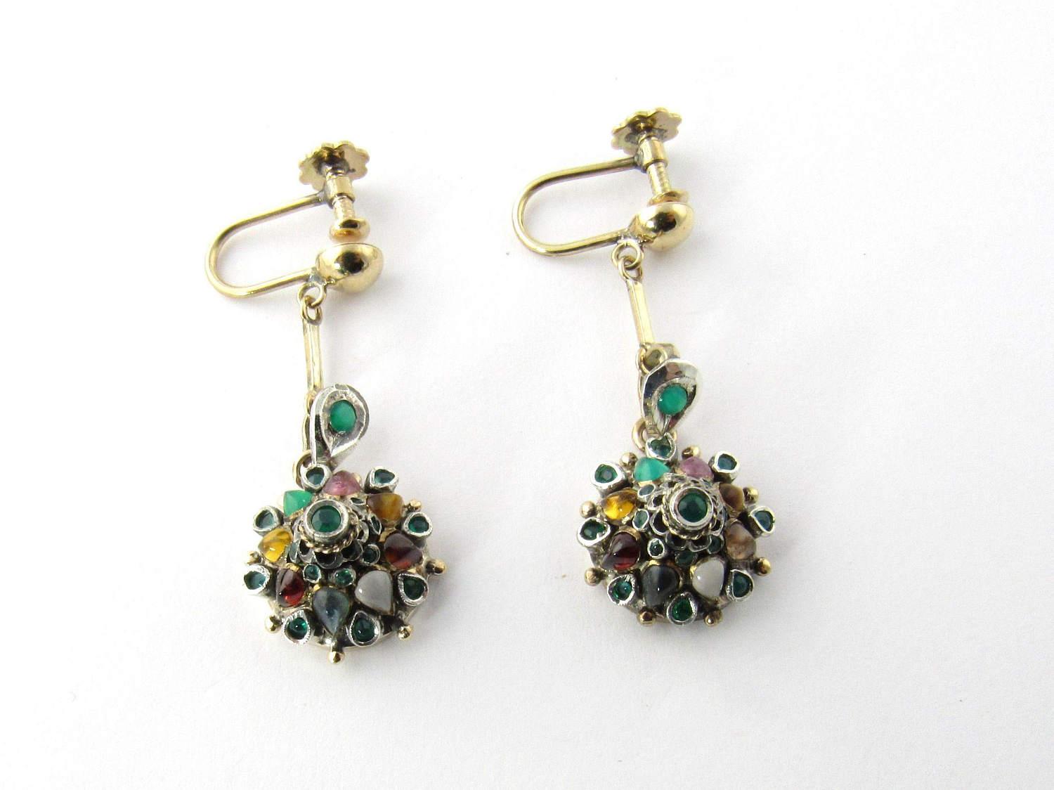 14 Karat Yellow Gold Gemstone Harem Earrings In Excellent Condition In Washington Depot, CT