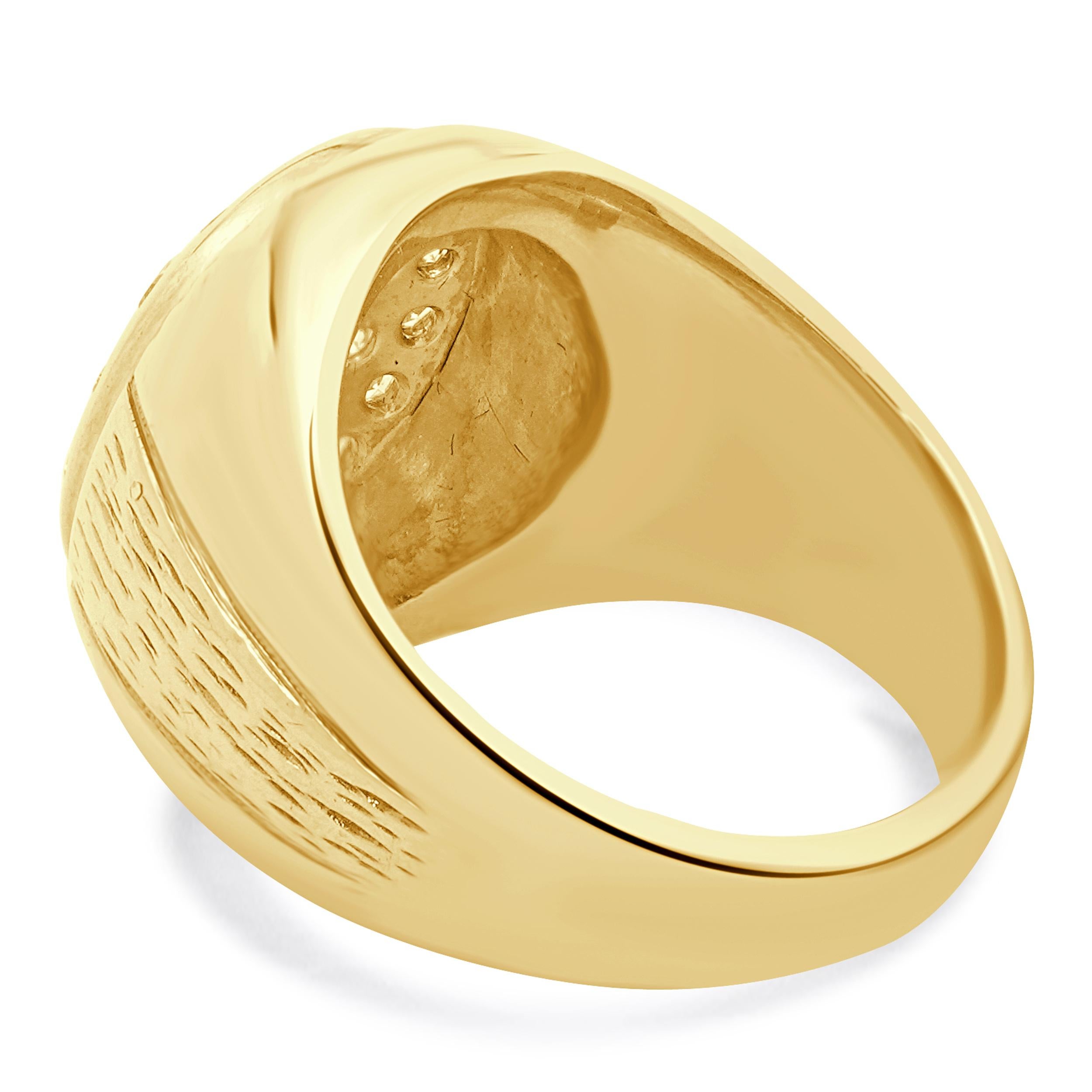 14 Karat Gelbgold Herren Vintage Diamond Cluster Ring (Rundschliff) im Angebot