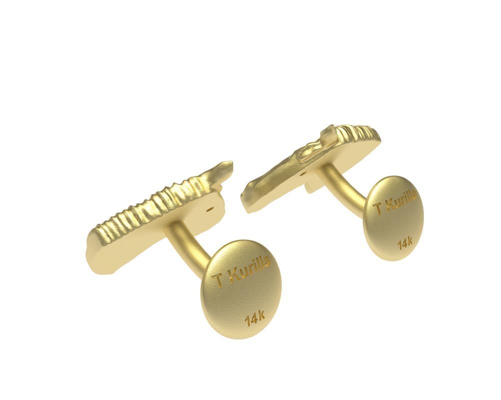 14 Karat Yellow Gold GIA Diamond Horse Cufflinks In New Condition For Sale In New York, NY