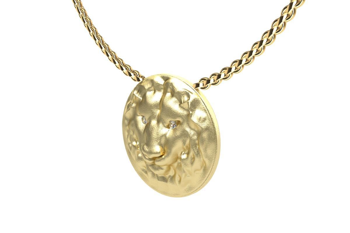 Collier à pendentifs en or jaune 14 carats avec lion en diamant GIA pour femme en vente 1