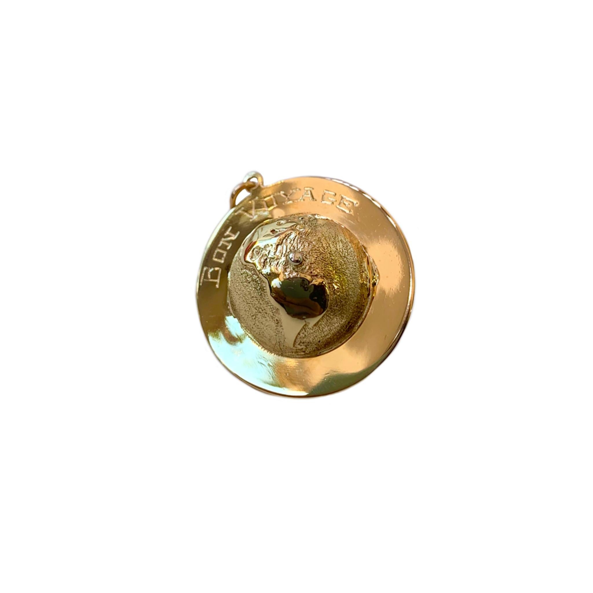 14 Karat Yellow Gold Globe Charm with Movable Jet Set with Rubies and Diamonds For Sale 1