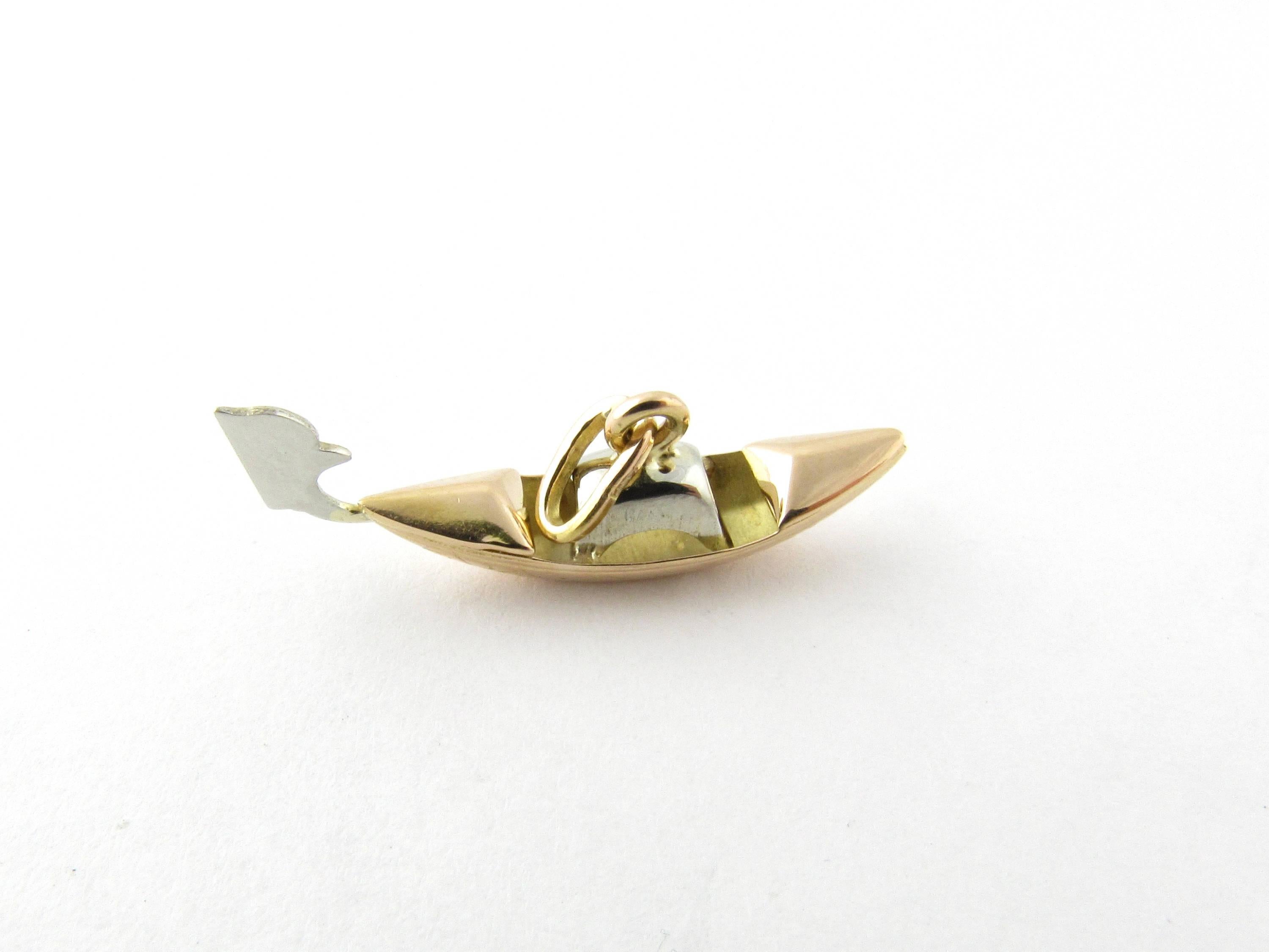 Vintage 14 Karat Yellow Gold Gondola Charm-

Bring back those romantic Venice gondola rides!

This lovely 3D charm features a miniature gondola exquisitely detailed in 14K yellow gold.

Hallmark: Acid tested for 14K gold.

Very good condition,