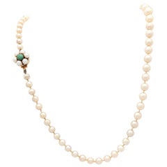 14 Karat Yellow Gold Graduating Cultured Pearl Necklace